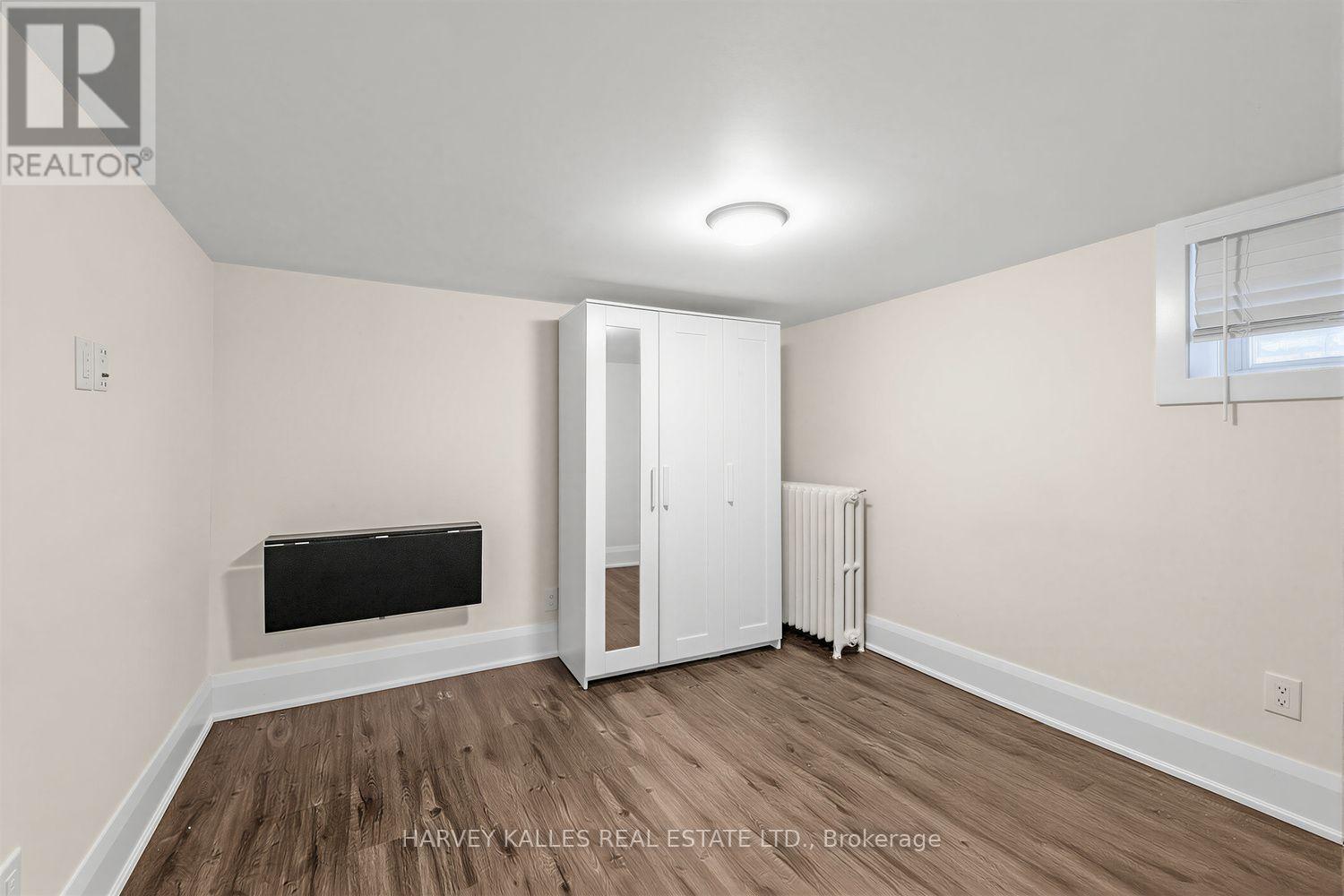 61 Appleton Avenue, Toronto, Ontario M6E 3A4 - Photo 30 - C13824332