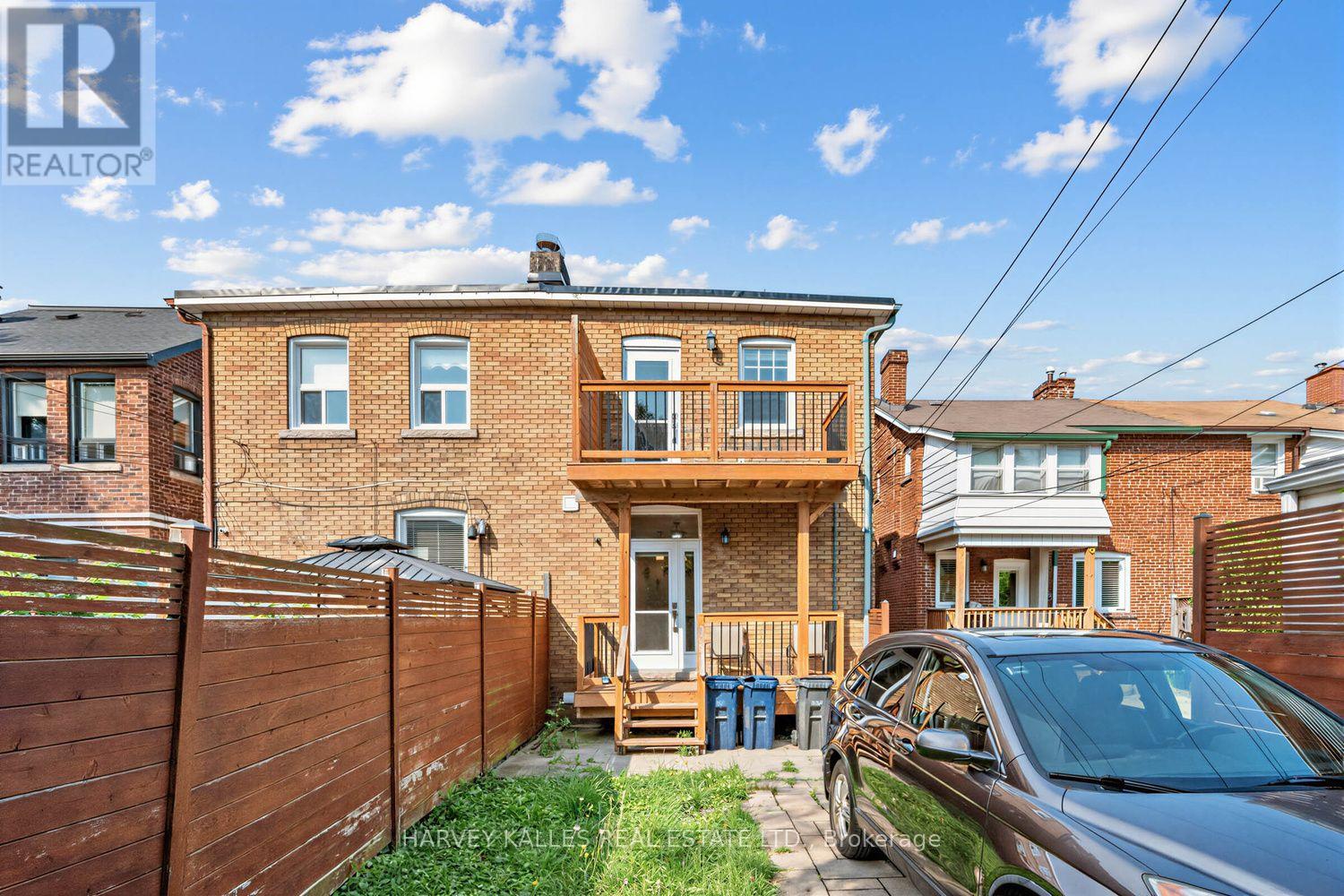 61 Appleton Avenue, Toronto, Ontario M6E 3A4 - Photo 37 - C13824332