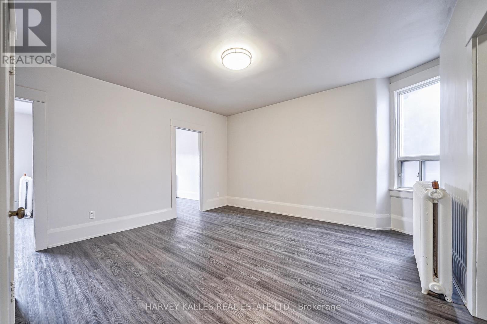 3 - 1074 St Clair Avenue W, Toronto, Ontario M6E 3H3 - Photo 9 - C13824714