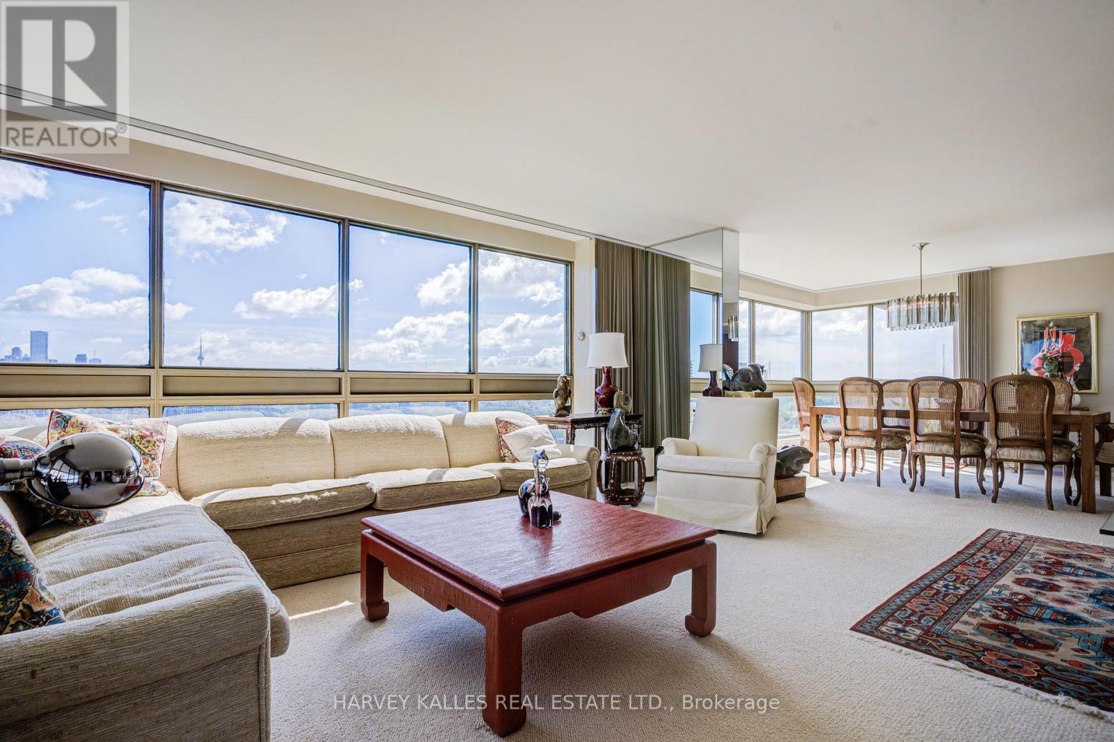 1605 - 63 St. Clair Avenue W, Toronto, Ontario M4V 2Y9 - Photo 16 - C13826552