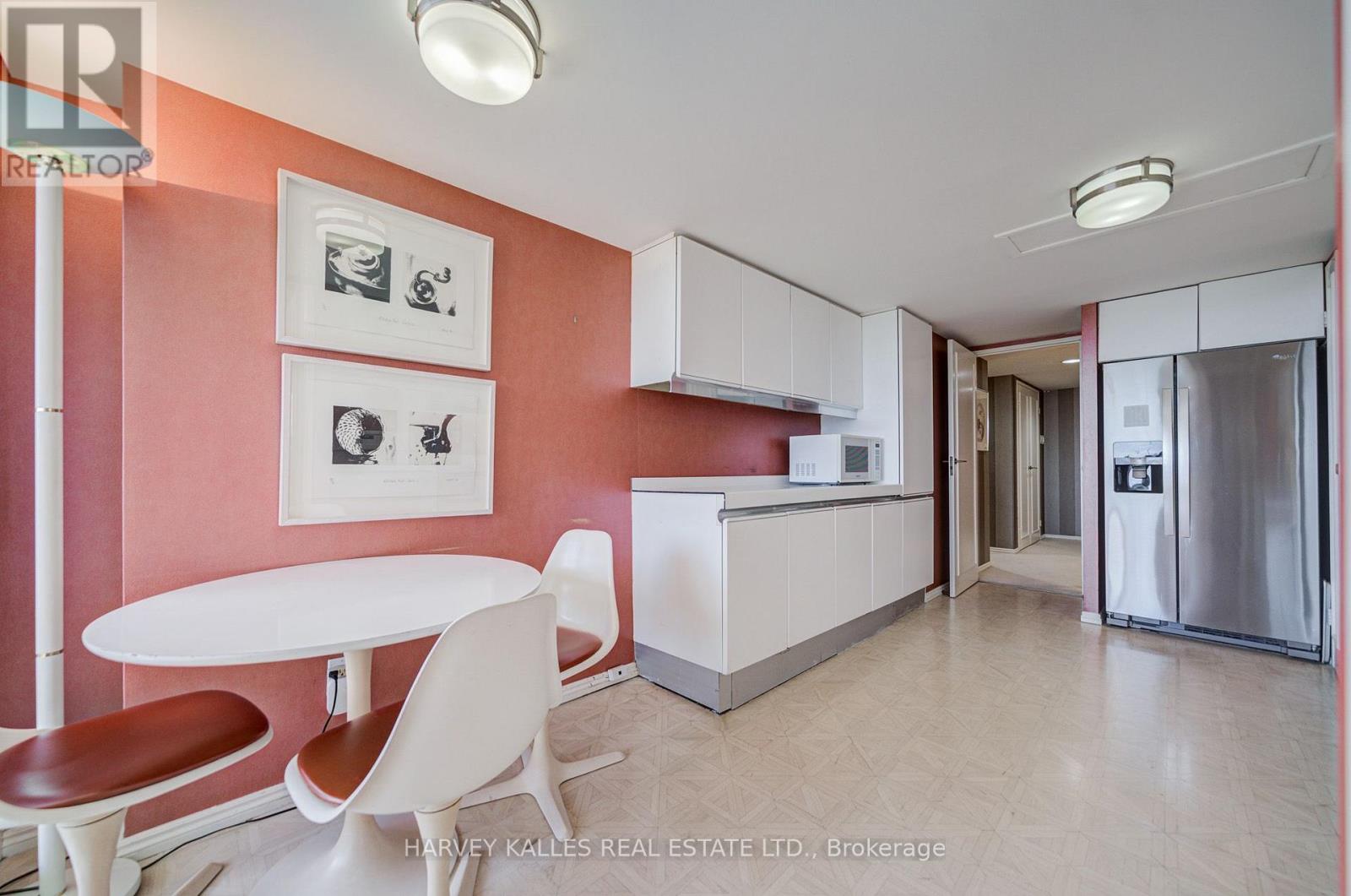 1605 - 63 St. Clair Avenue W, Toronto, Ontario M4V 2Y9 - Photo 23 - C13826552