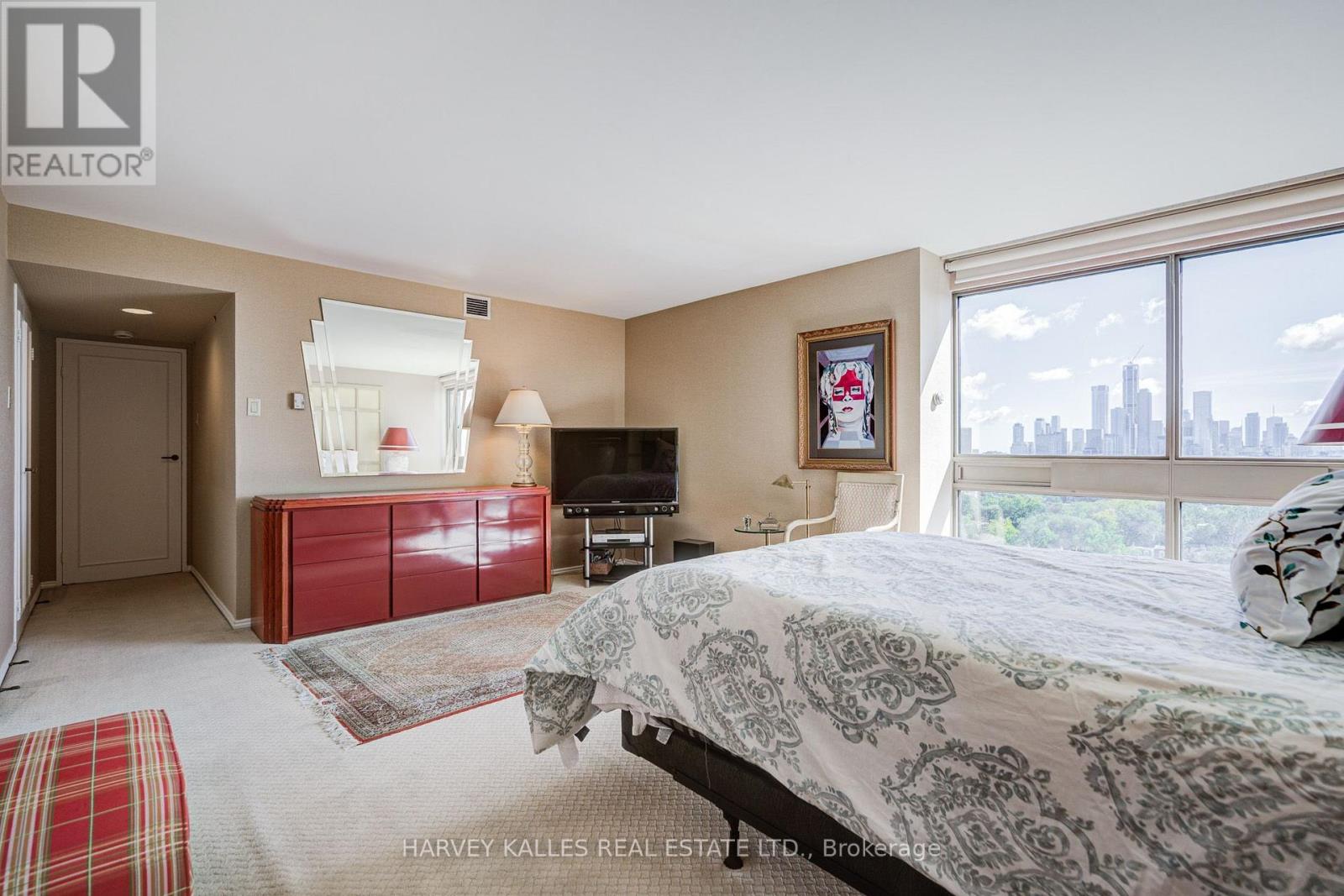 1605 - 63 St. Clair Avenue W, Toronto, Ontario M4V 2Y9 - Photo 29 - C13826552