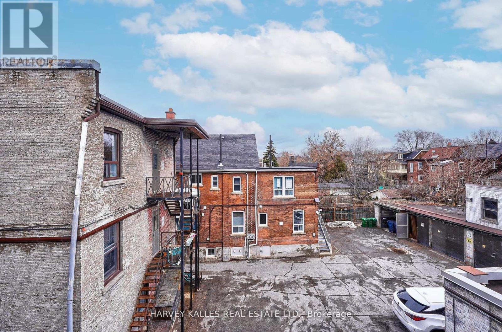 1 - 1072 St Clair Avenue W, Toronto, Ontario M6E 3H3 - Photo 29 - C13827440