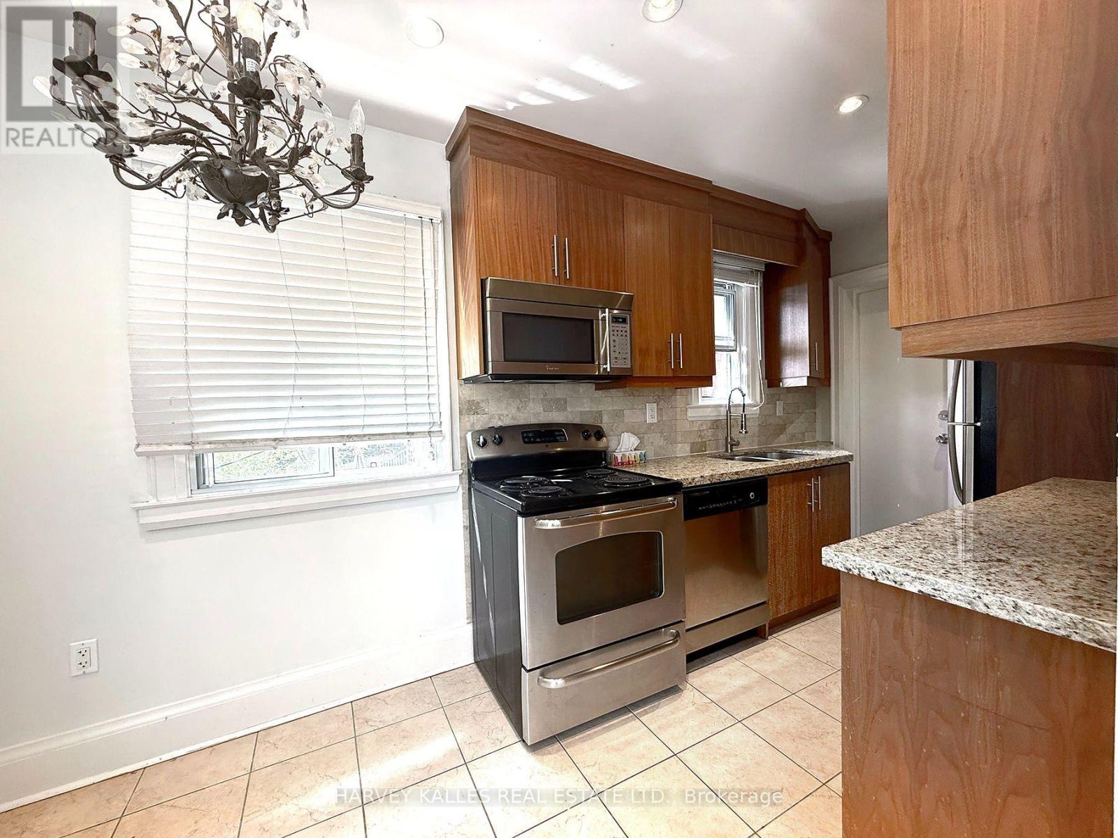 201 - 858 Davenport Road, Toronto, Ontario M6G 2B6 - Photo 16 - C13828152