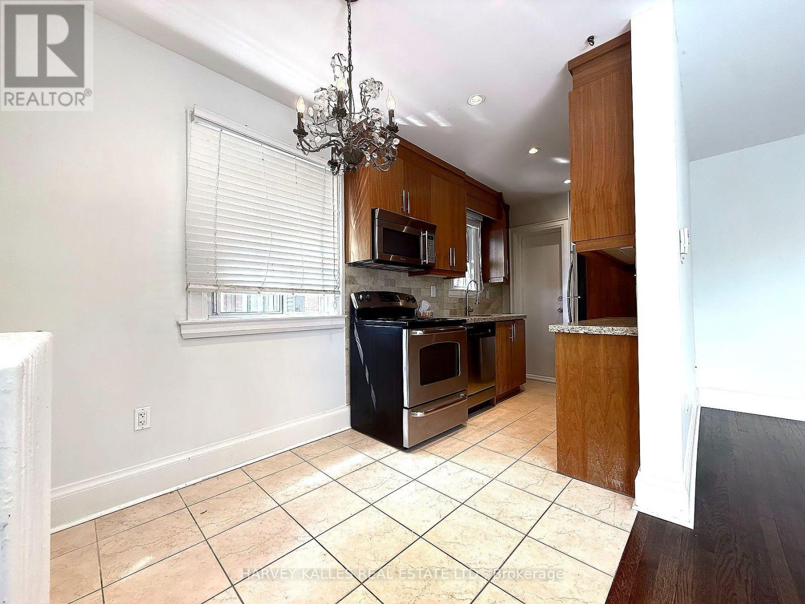 201 - 858 Davenport Road, Toronto, Ontario M6G 2B6 - Photo 17 - C13828152
