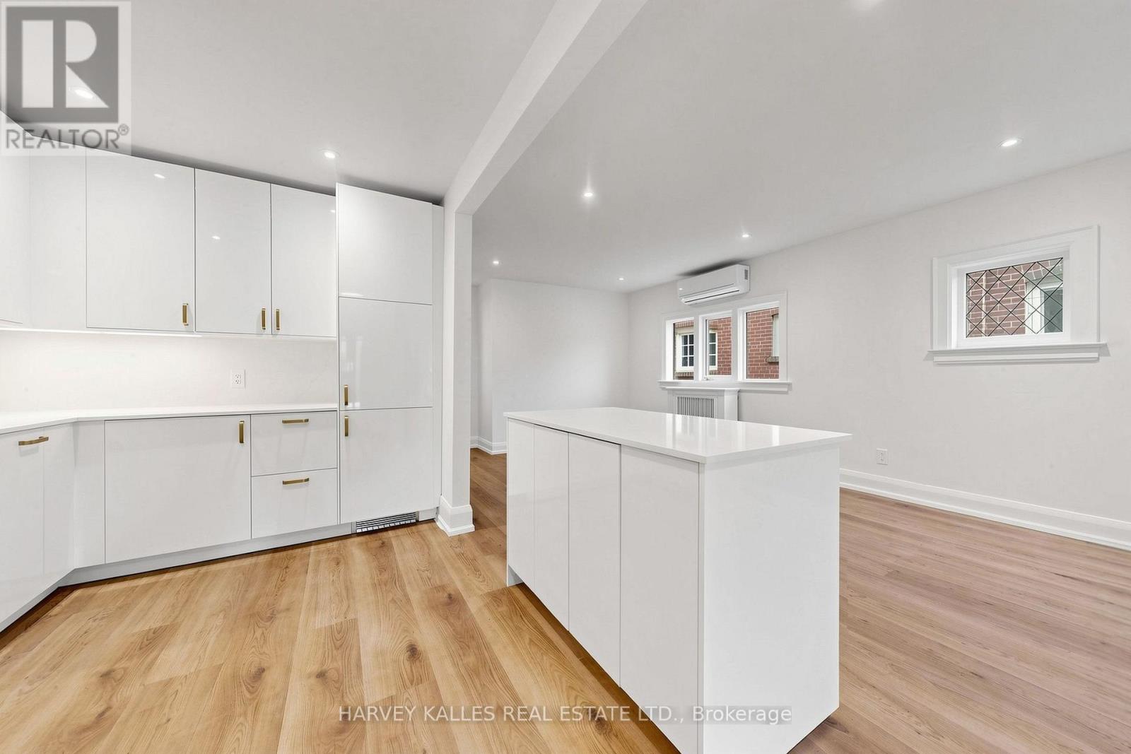 Main - 7 Tullis Drive, Toronto, Ontario M4S 2E2 - Photo 15 - C13828580