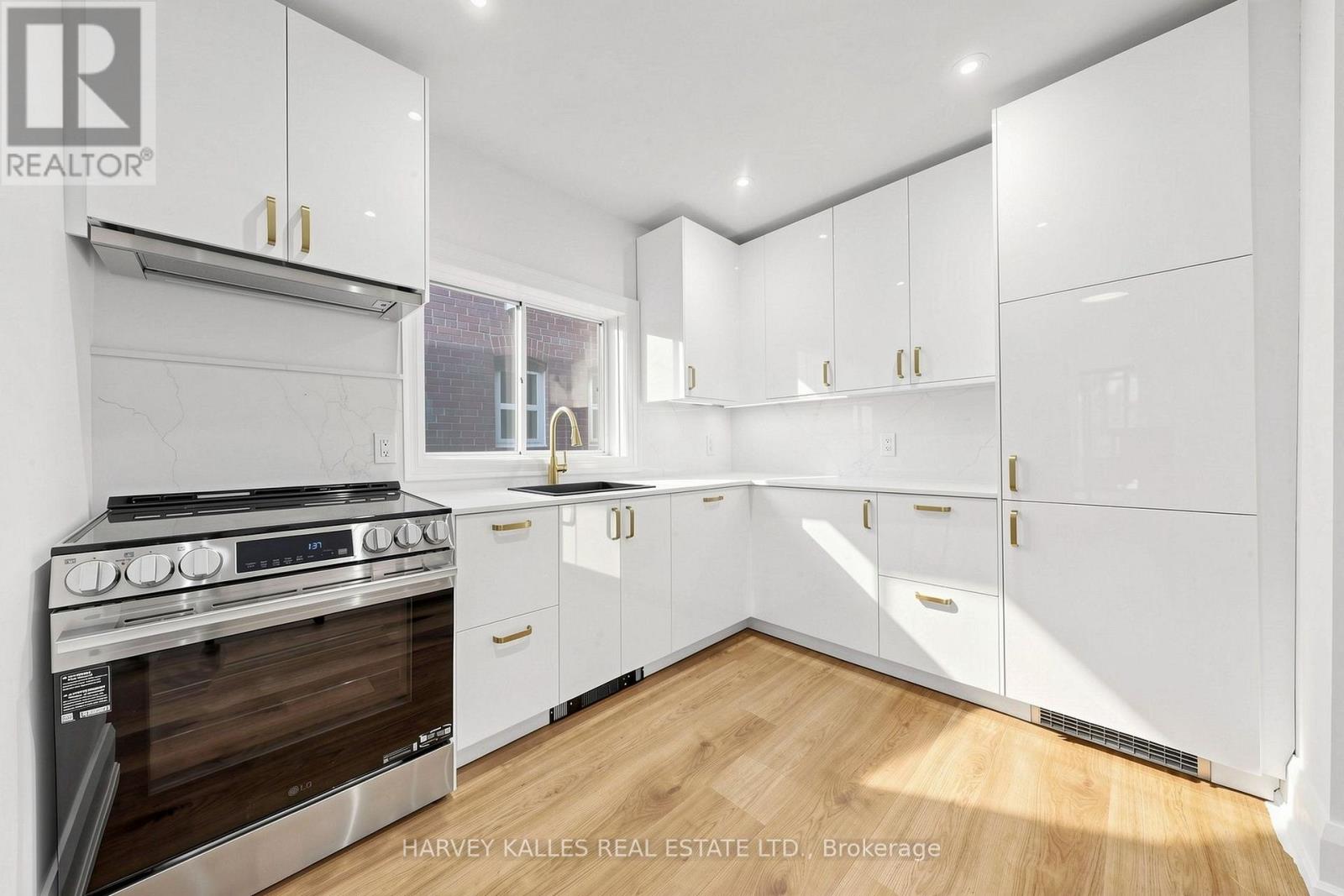 Main - 7 Tullis Drive, Toronto, Ontario M4S 2E2 - Photo 17 - C13828580
