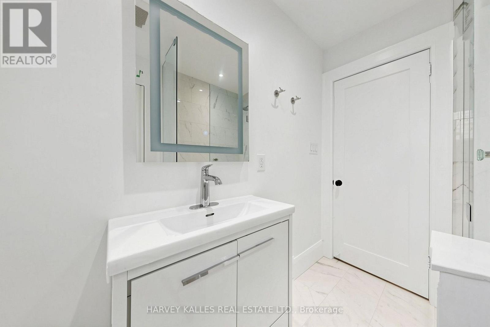 Main - 7 Tullis Drive, Toronto, Ontario M4S 2E2 - Photo 40 - C13828580