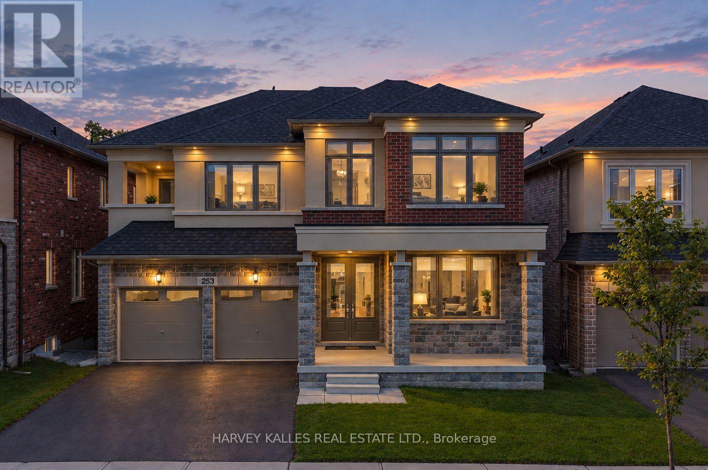 MAIN FLOOR - 253 SEAVIEW HEIGHTS, East Gwillimbury, Ontario