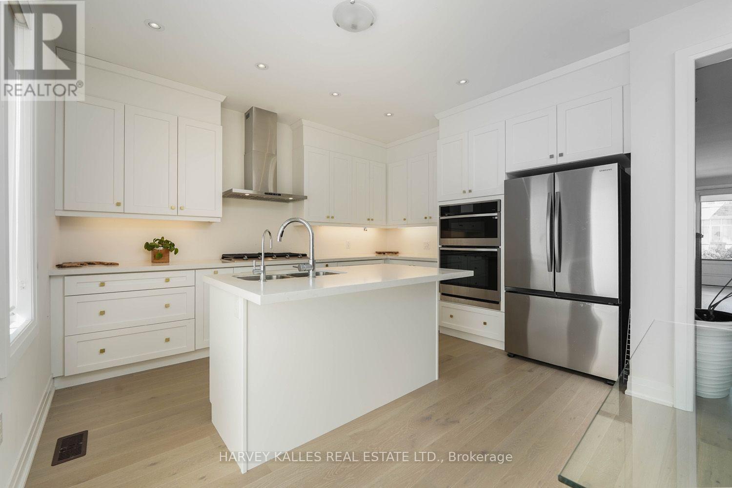 Main Floor - 253 Seaview Heights, East Gwillimbury, Ontario L9N 0Z1 - Photo 12 - N13830440