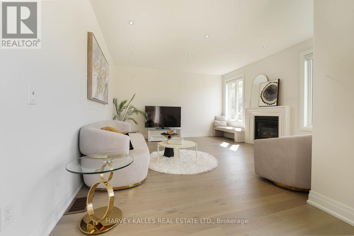 Main Floor - 253 Seaview Heights, East Gwillimbury, Ontario L9N 0Z1 - Photo 19 - N13830440