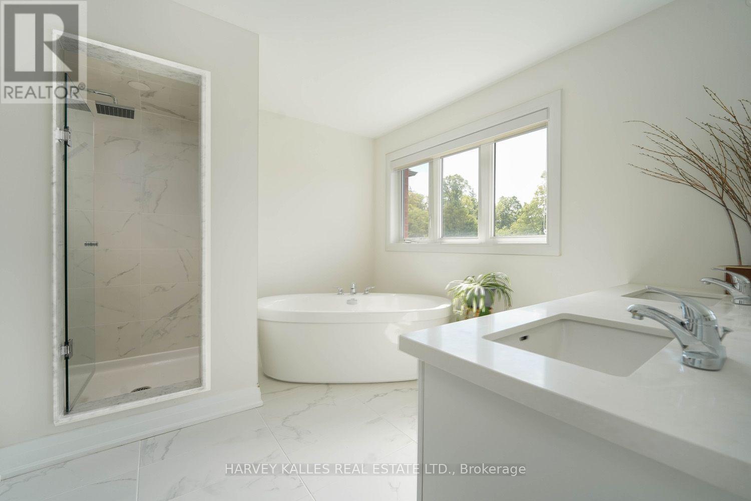 Main Floor - 253 Seaview Heights, East Gwillimbury, Ontario L9N 0Z1 - Photo 25 - N13830440