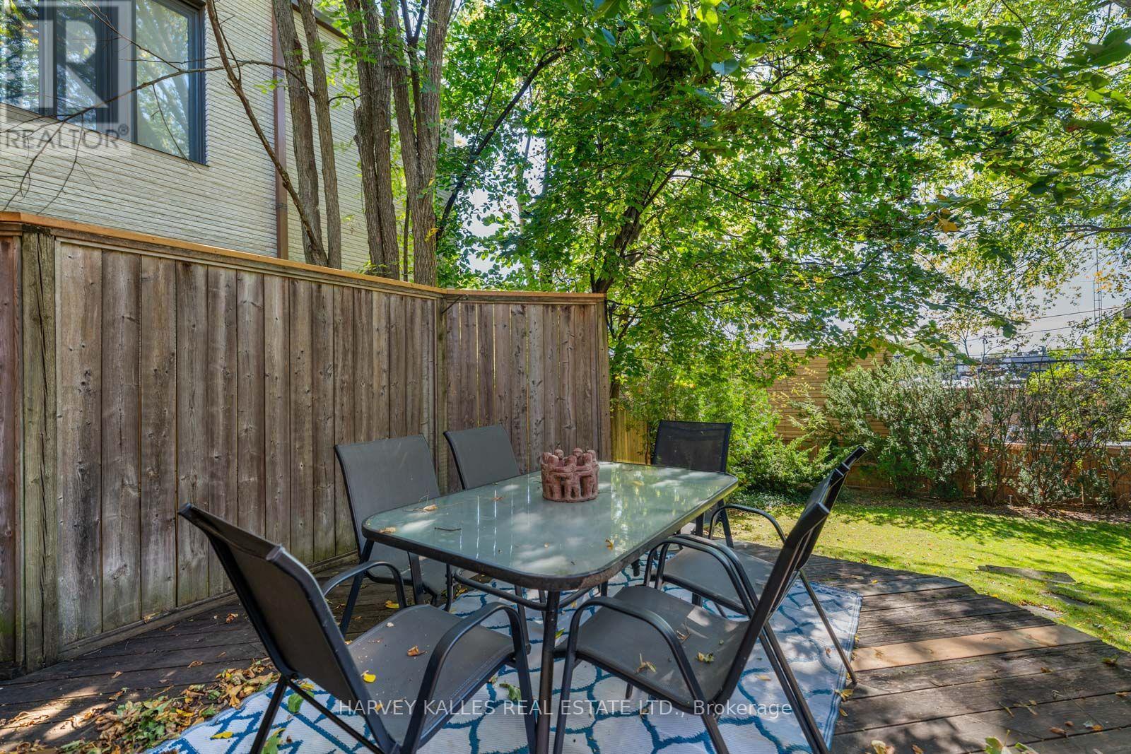 55 Wembley Road, Toronto, Ontario M6C 2G1 - Photo 32 - C13834500