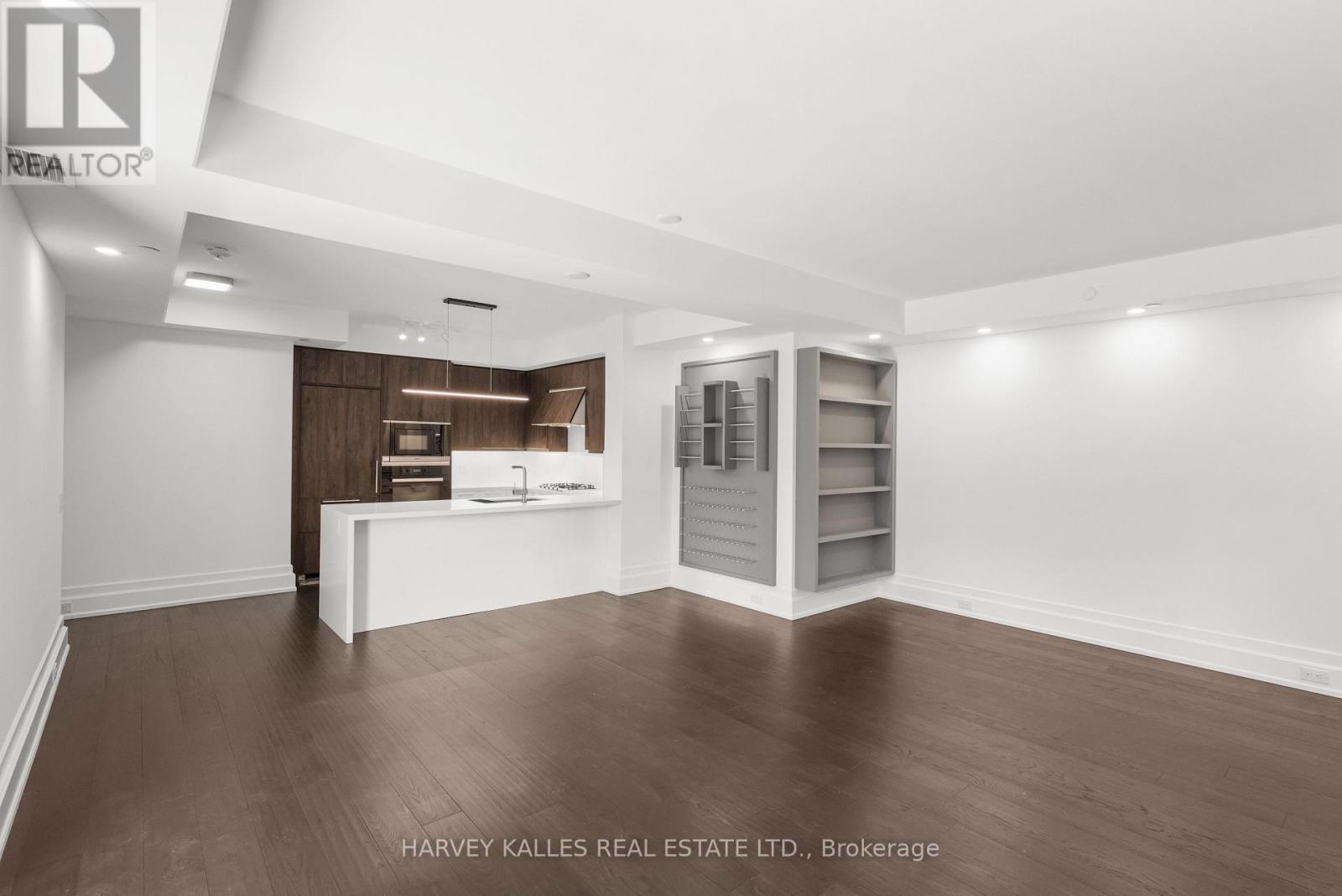 401 - 3 Southvale Drive, Toronto, Ontario M4G 1G1 - Photo 21 - C13838734
