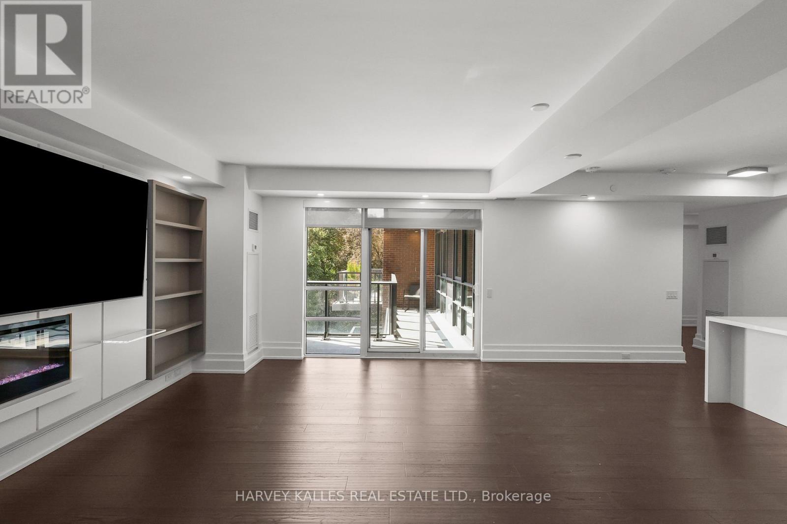 401 - 3 Southvale Drive, Toronto, Ontario M4G 1G1 - Photo 24 - C13838734