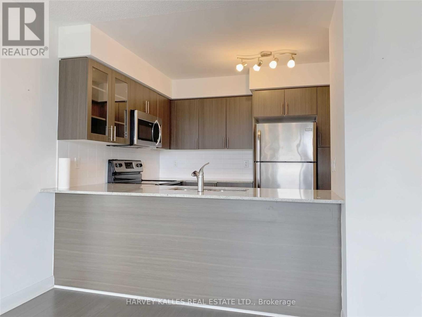 216 - 75 Norman Bethune Avenue, Richmond Hill, Ontario  L4B 0B6 - Photo 2 - N13838738