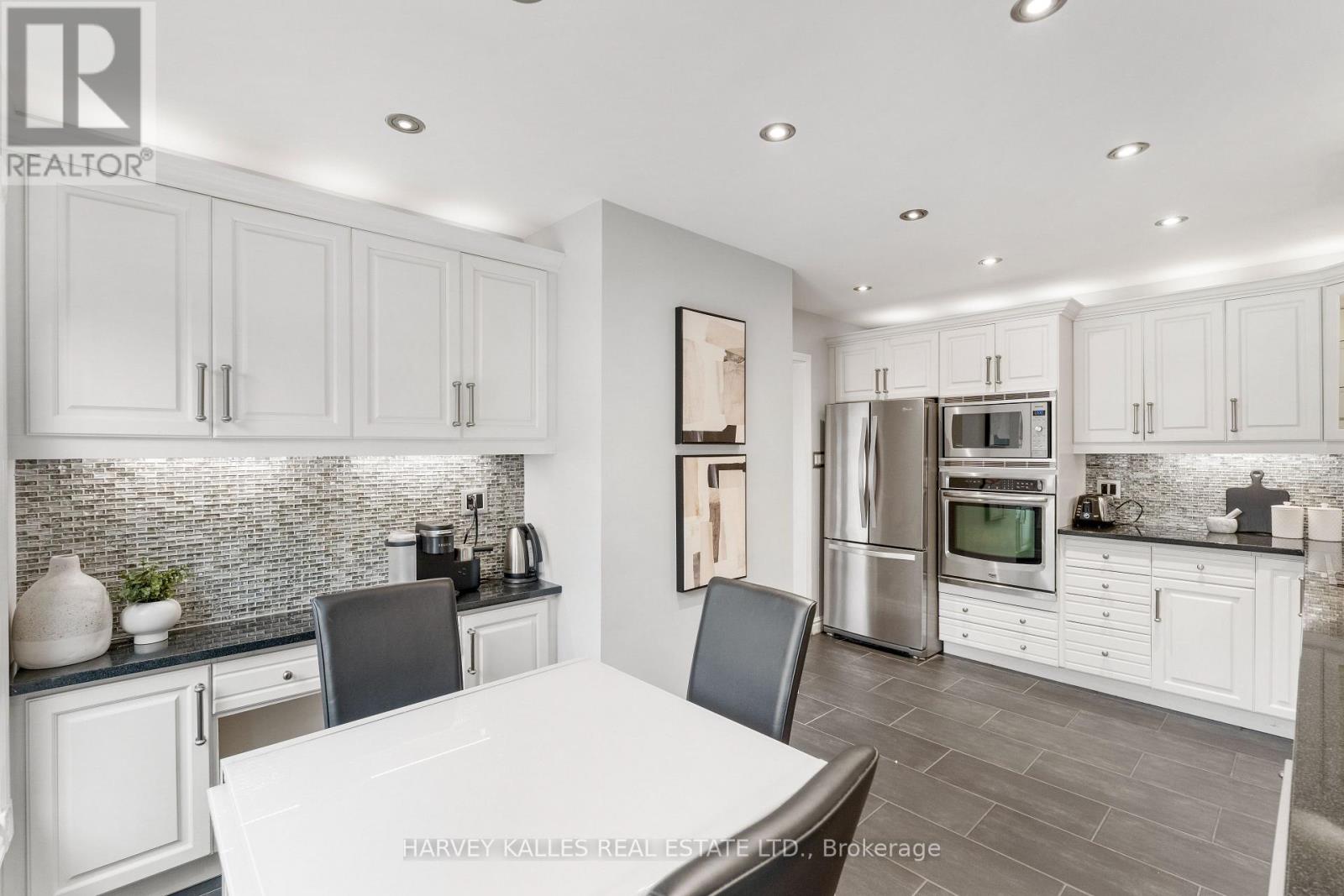 59 Cameron Avenue, Toronto, Ontario  M2N 1C9 - Photo 14 - C13840134