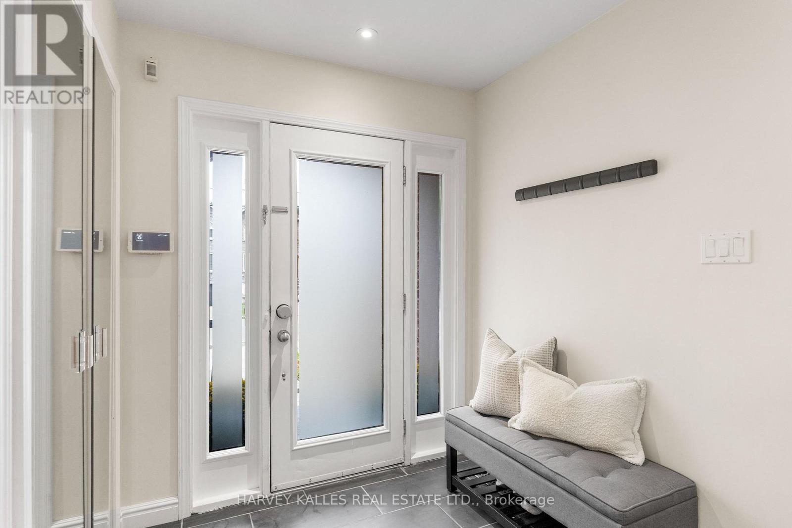 59 Cameron Avenue, Toronto, Ontario  M2N 1C9 - Photo 15 - C13840134