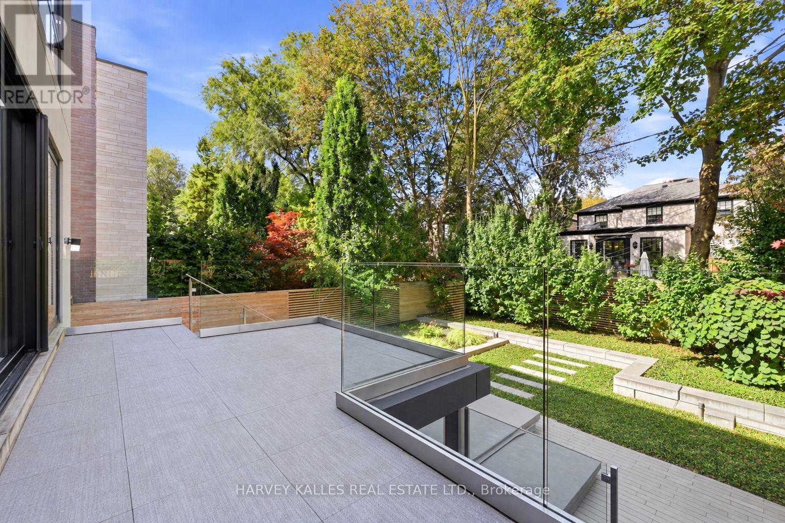 554 St Clements Avenue, Toronto, Ontario M5N 1M6 - Photo 17 - C13841280