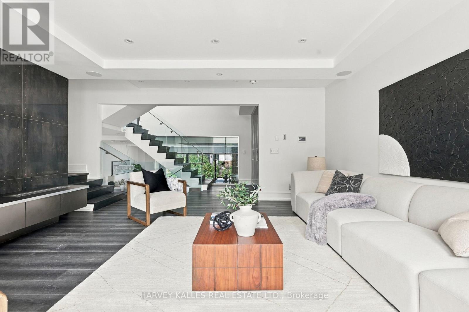 554 St Clements Avenue, Toronto, Ontario M5N 1M6 - Photo 19 - C13841280