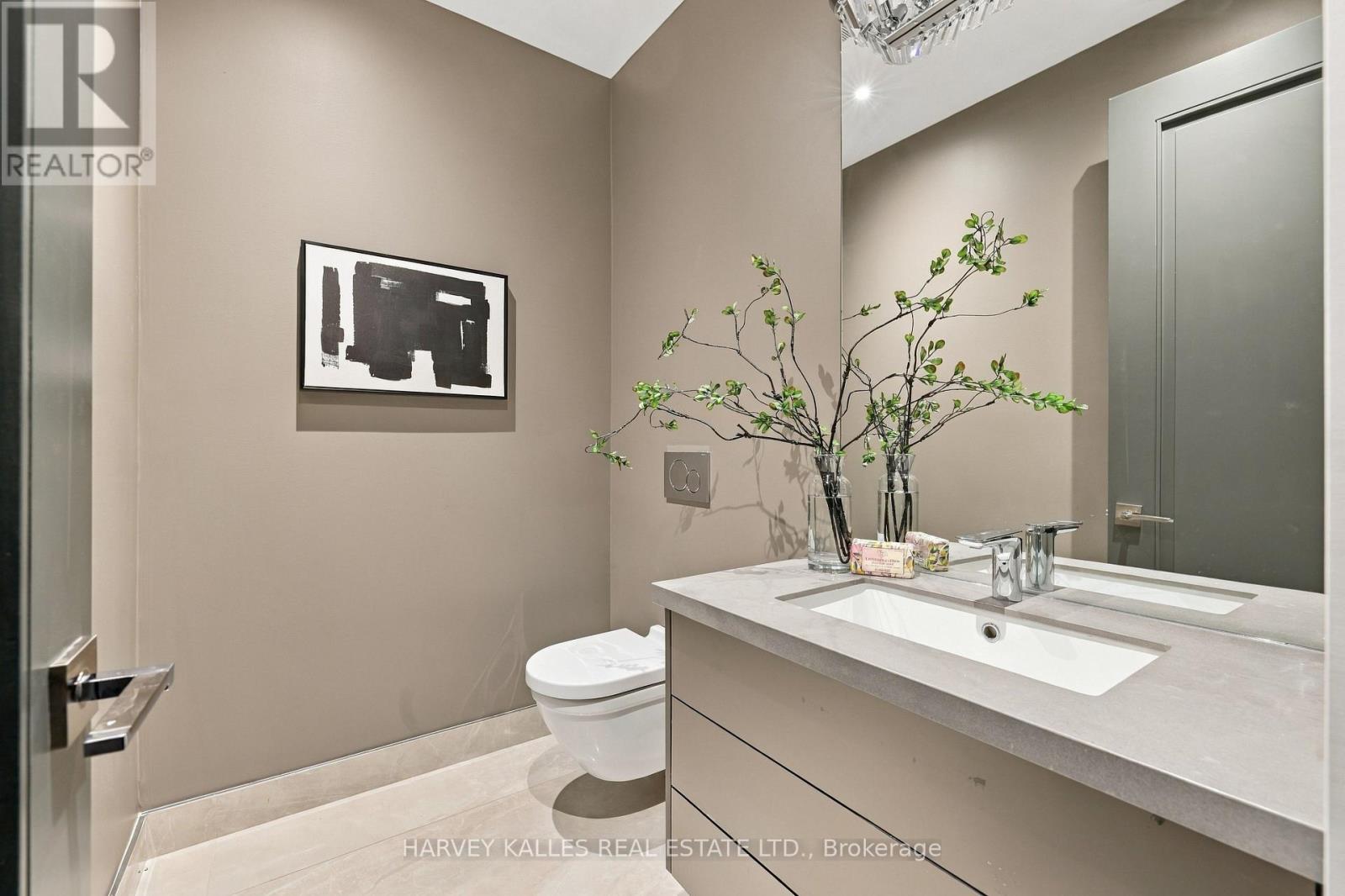 554 St Clements Avenue, Toronto, Ontario M5N 1M6 - Photo 26 - C13841280