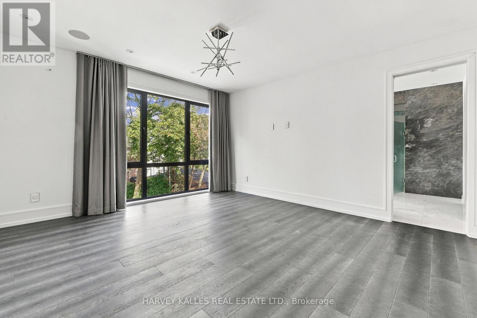554 St Clements Avenue, Toronto, Ontario M5N 1M6 - Photo 29 - C13841280