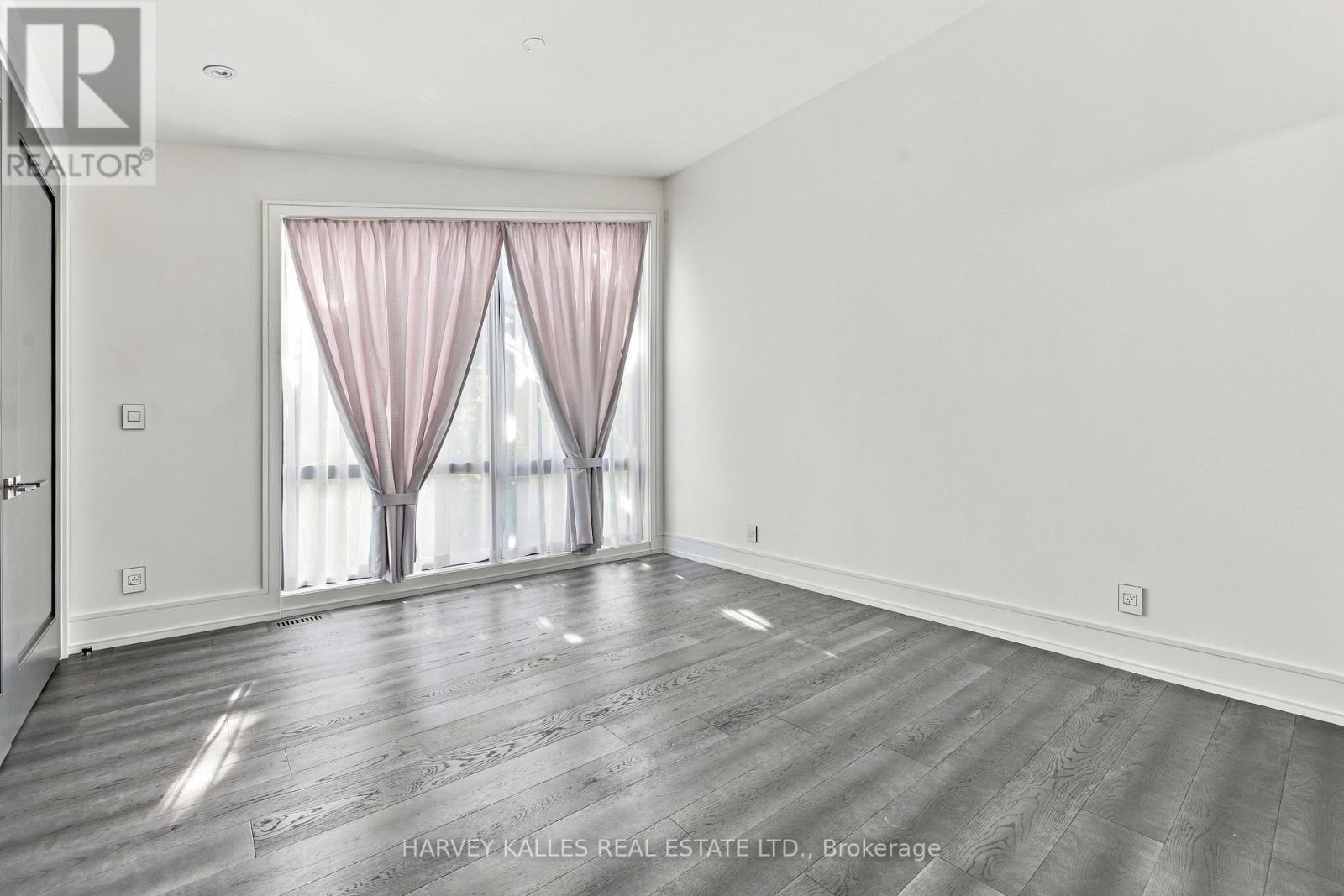 554 St Clements Avenue, Toronto, Ontario M5N 1M6 - Photo 37 - C13841280