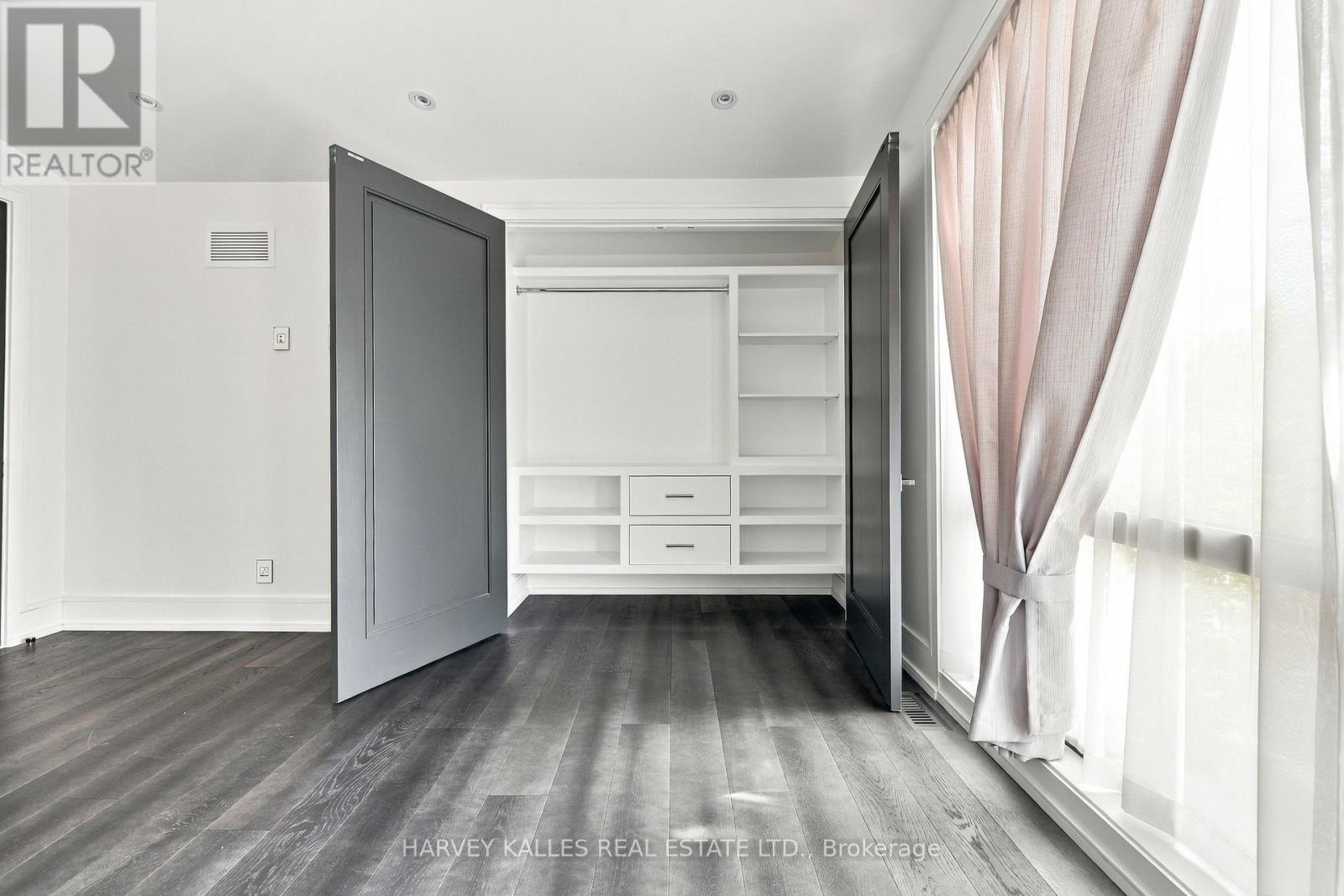 554 St Clements Avenue, Toronto, Ontario M5N 1M6 - Photo 38 - C13841280