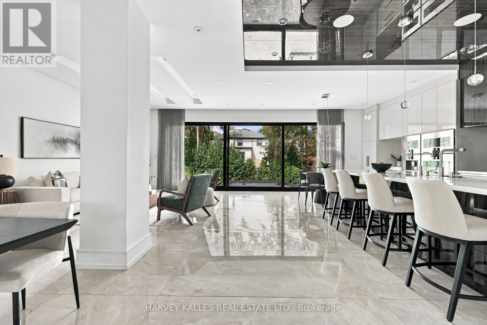 554 St Clements Avenue, Toronto, Ontario M5N 1M6 - Photo 7 - C13841280