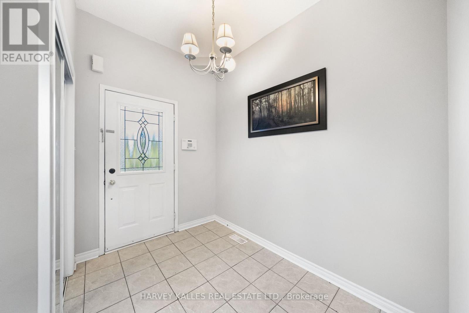 Main - 68 Nantucket Drive, Richmond Hill, Ontario  L4E 3V9 - Photo 15 - N13841258