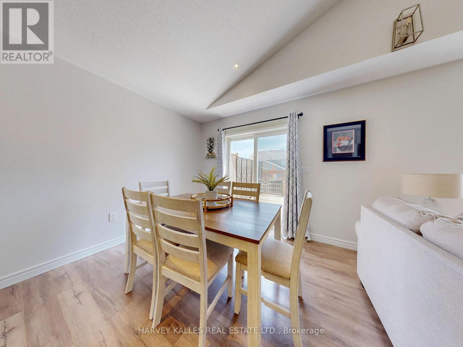 1159 Kell Street, Innisfil, Ontario L9S 4W3 - Photo 5 - N13844420