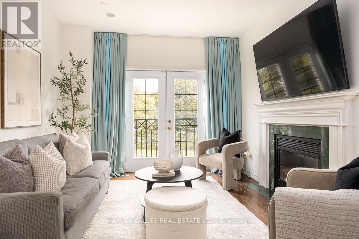 Th 9 - 1 Baxter Street, Toronto, Ontario M4W 3W1 - Photo 3 - C13844638