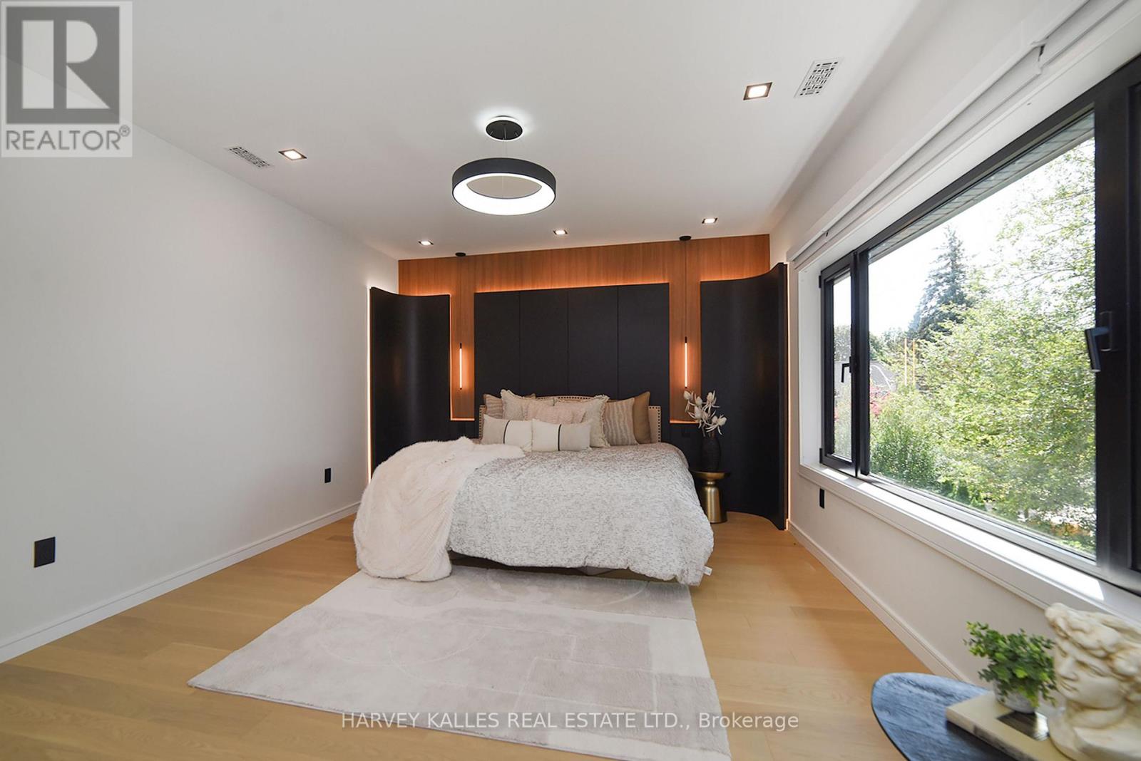 110 Mona Drive, Toronto, Ontario  M5N 2R4 - Photo 26 - C13845450