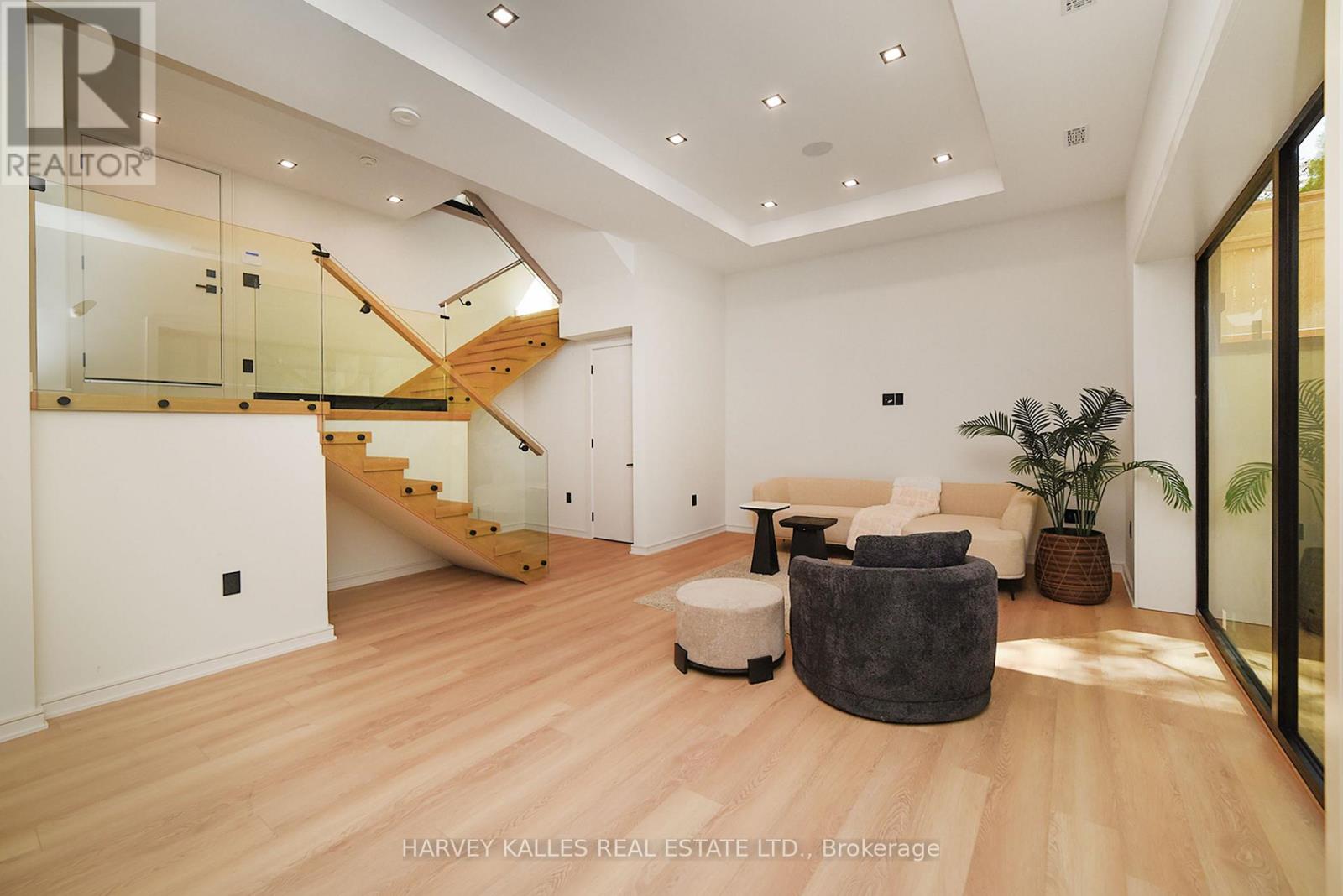 110 Mona Drive, Toronto, Ontario  M5N 2R4 - Photo 40 - C13845450