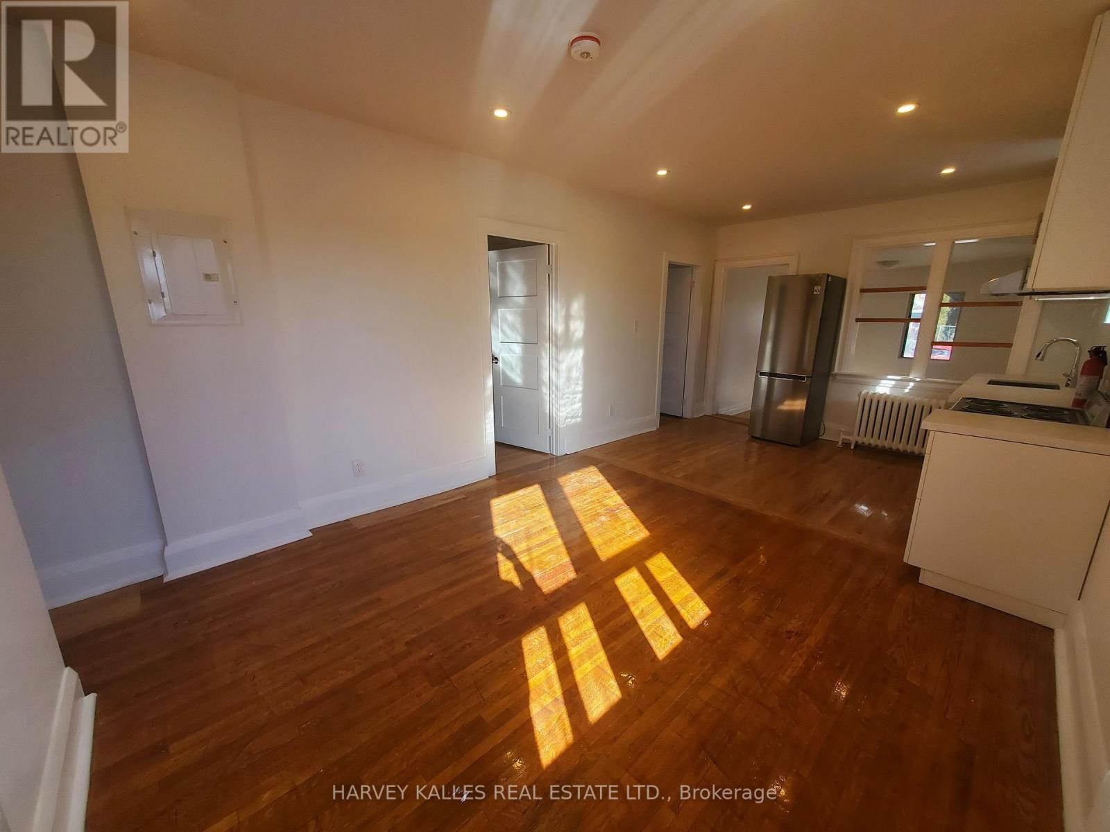 2 - 15 Alberta Avenue, Toronto, Ontario M6H 2R5 - Photo 3 - C13845524