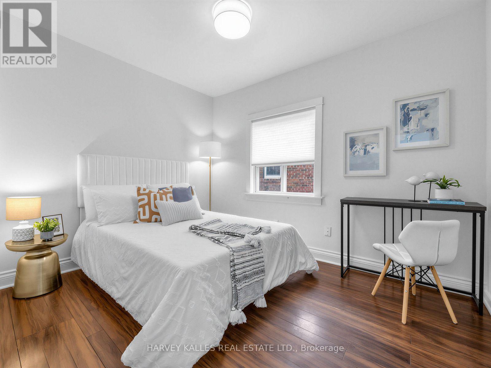 4 Kenrae Road, Toronto, Ontario M4G 1Y1 - Photo 19 - C13847516