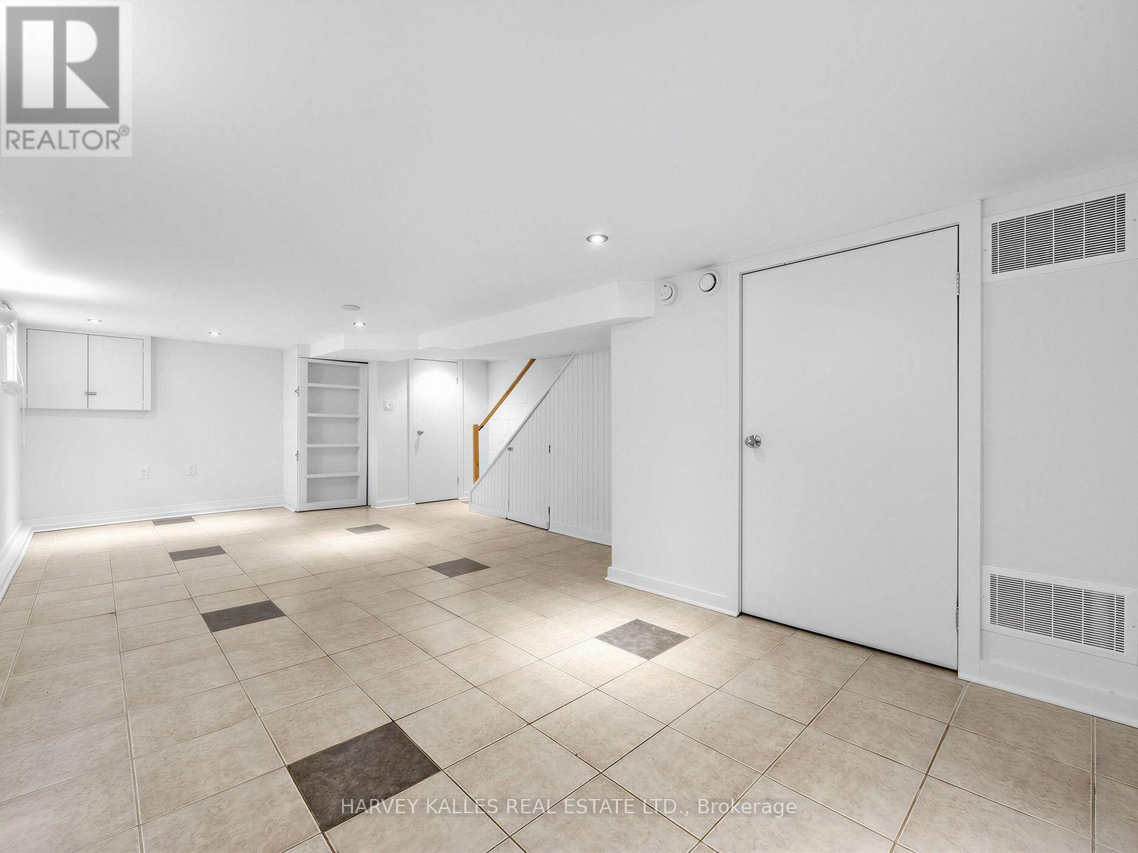 4 Kenrae Road, Toronto, Ontario M4G 1Y1 - Photo 27 - C13847516