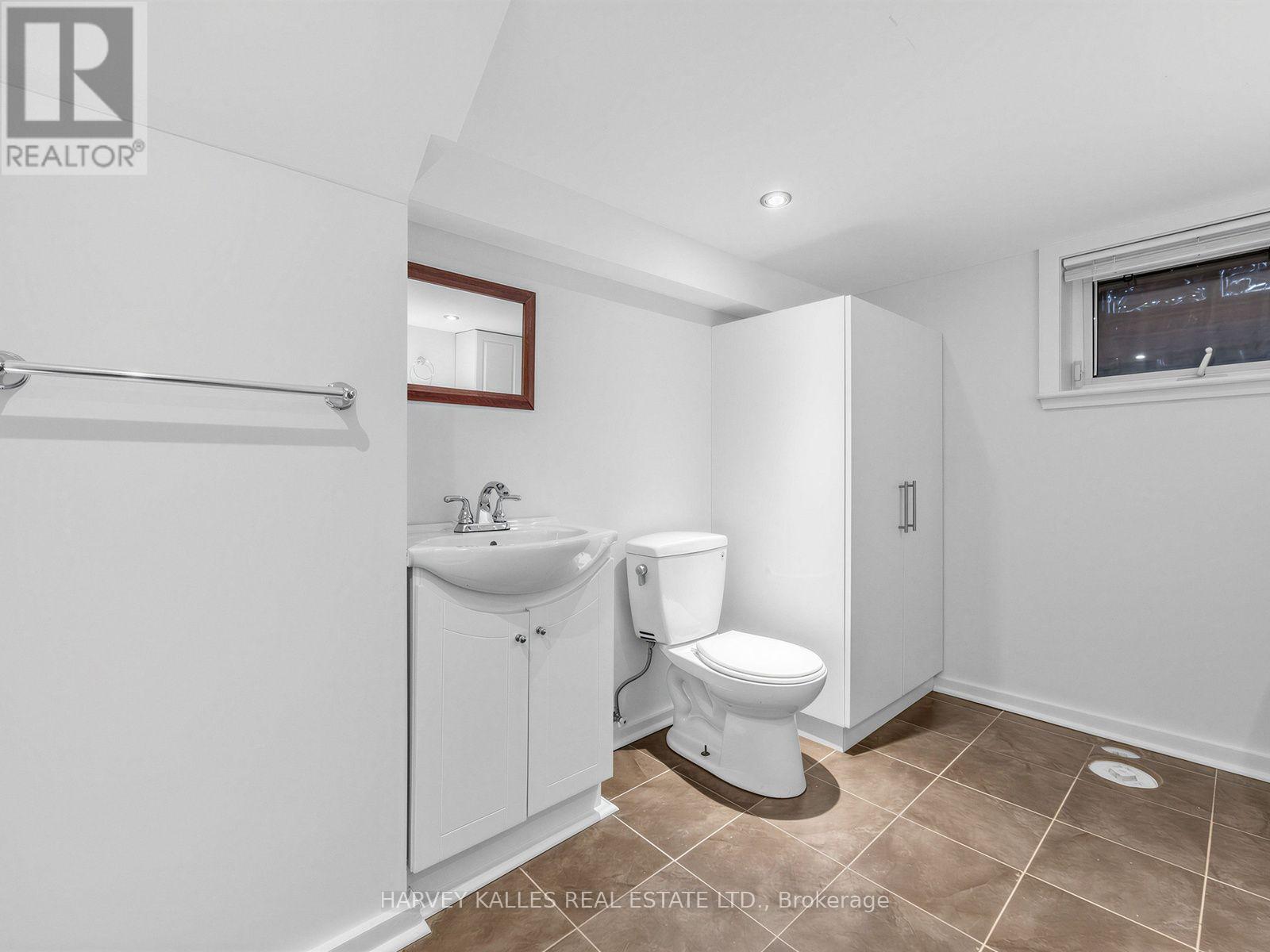 4 Kenrae Road, Toronto, Ontario M4G 1Y1 - Photo 28 - C13847516
