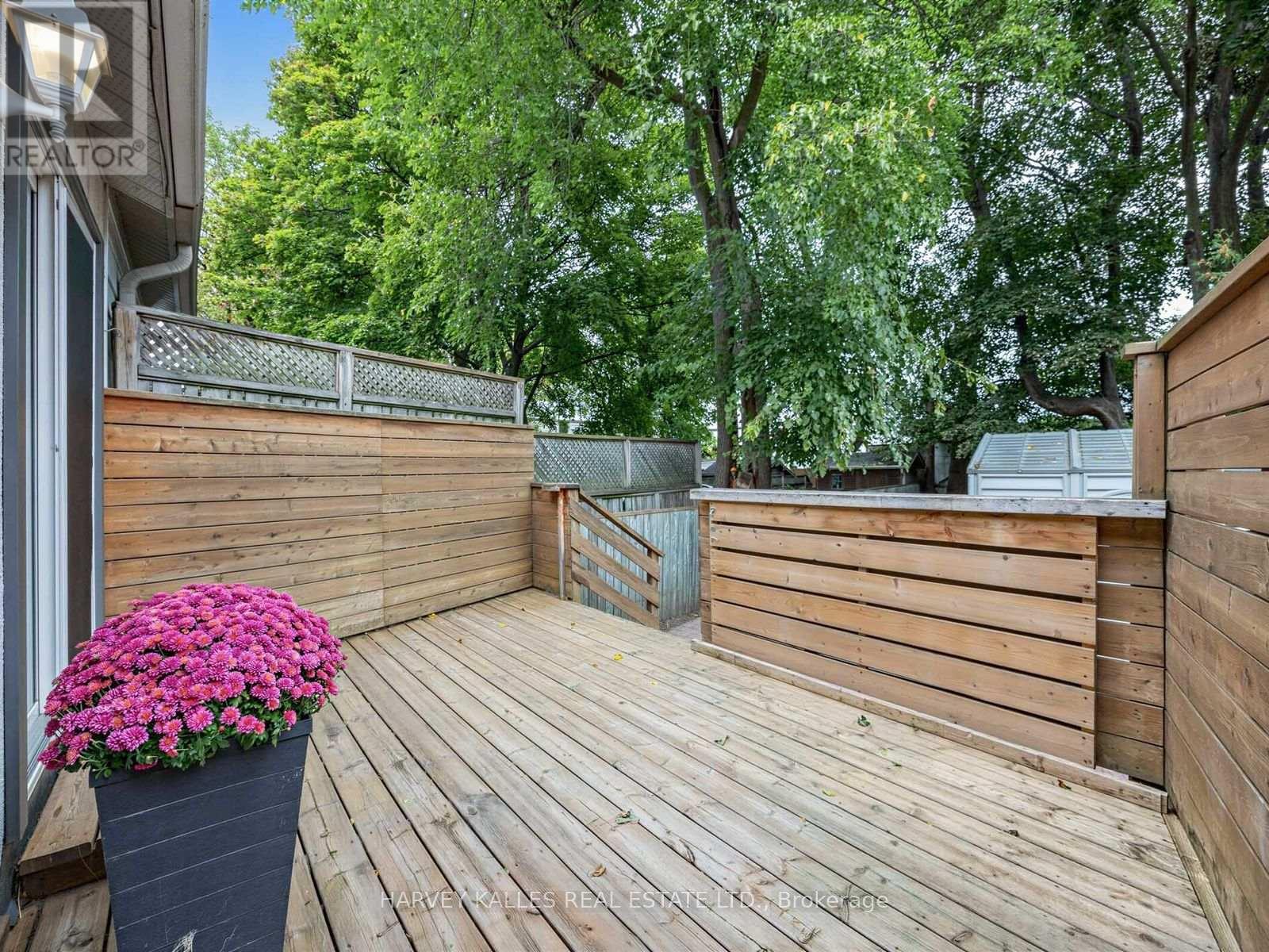 4 Kenrae Road, Toronto, Ontario M4G 1Y1 - Photo 31 - C13847516