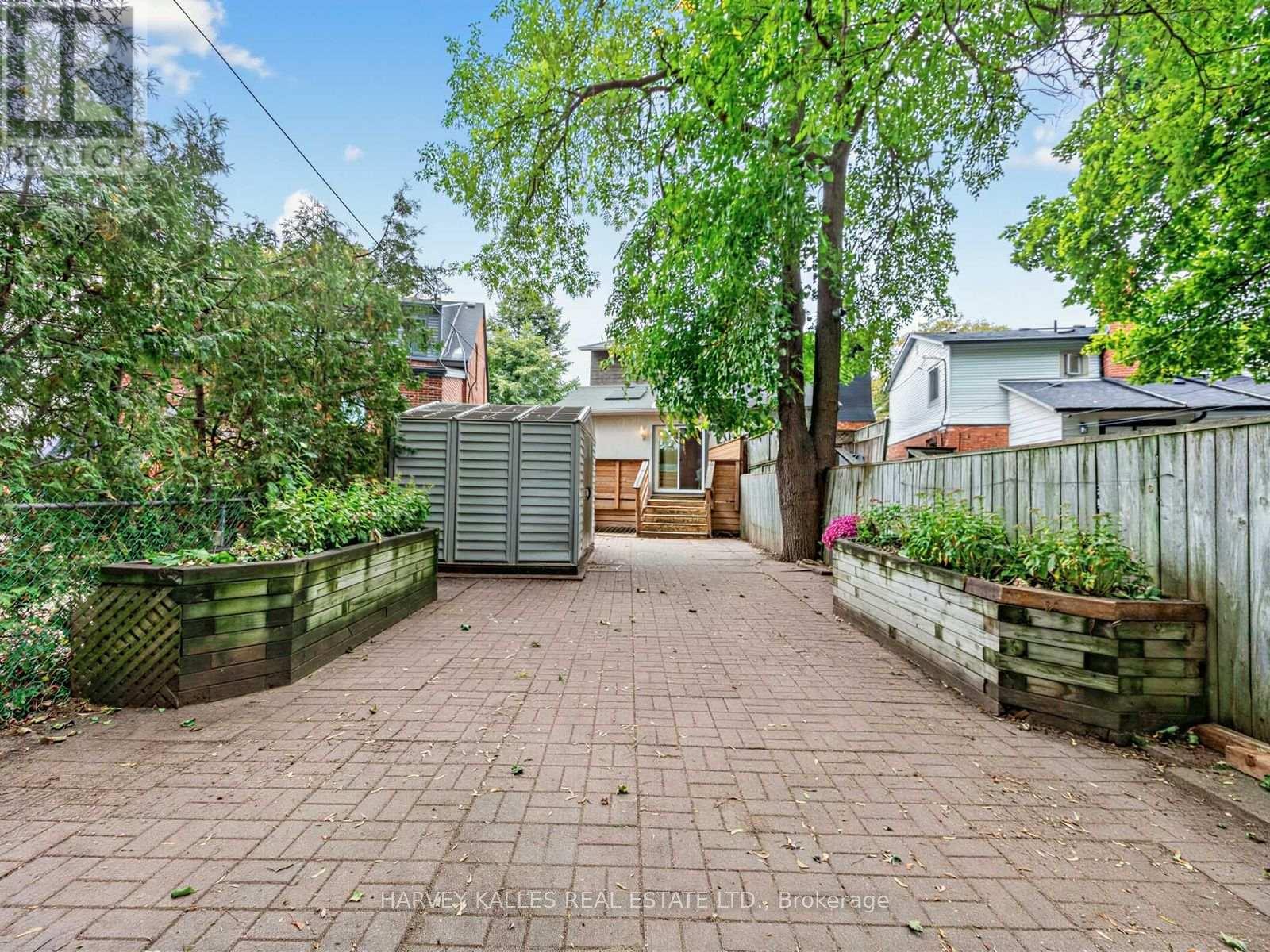 4 Kenrae Road, Toronto, Ontario M4G 1Y1 - Photo 34 - C13847516