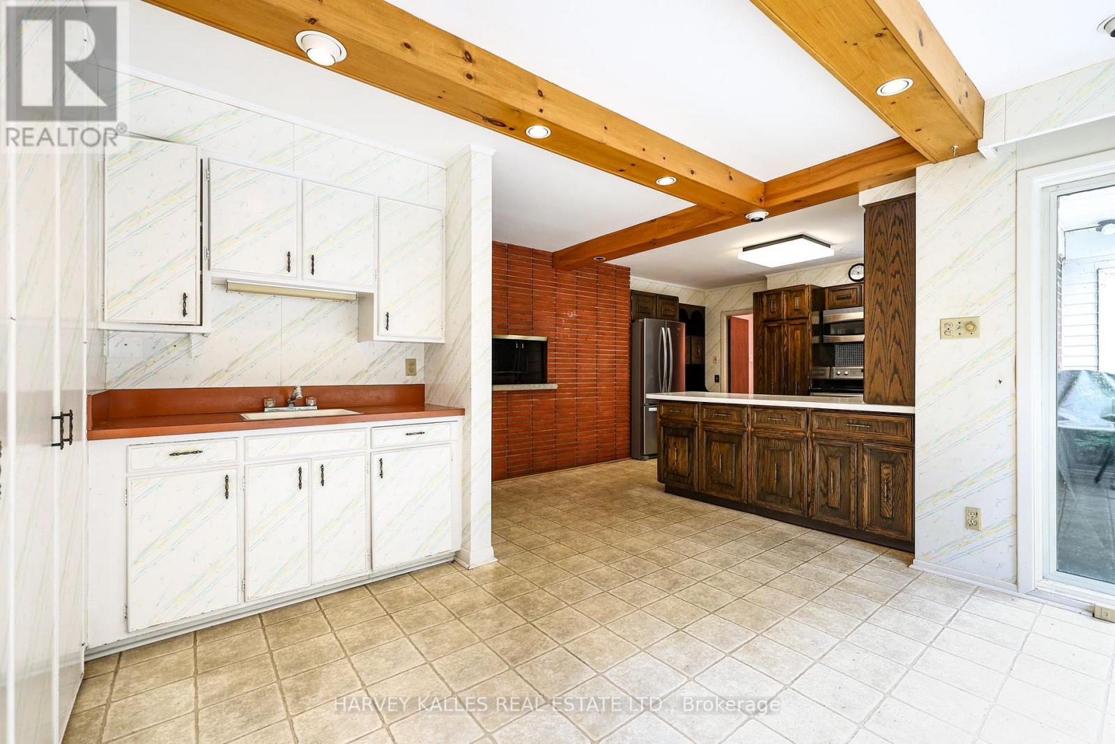 2 Colvestone Road, Toronto, Ontario M2L 1X3 - Photo 22 - C13847790