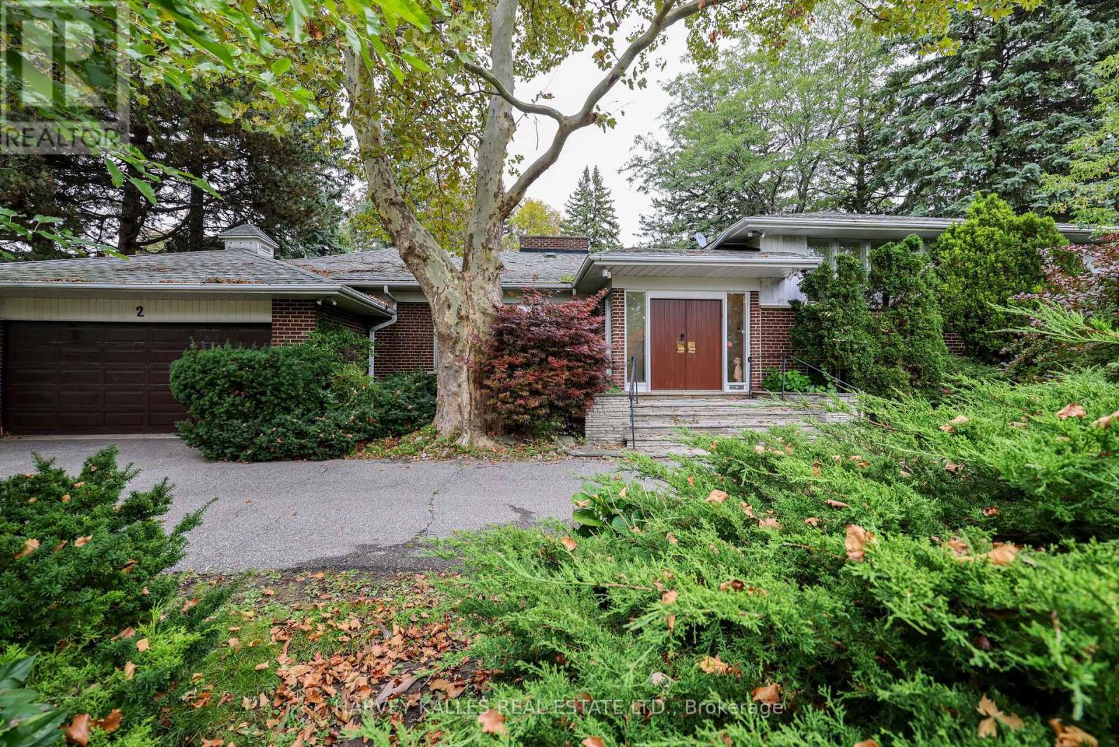 2 Colvestone Road, Toronto, Ontario M2L 1X3 - Photo 4 - C13847790