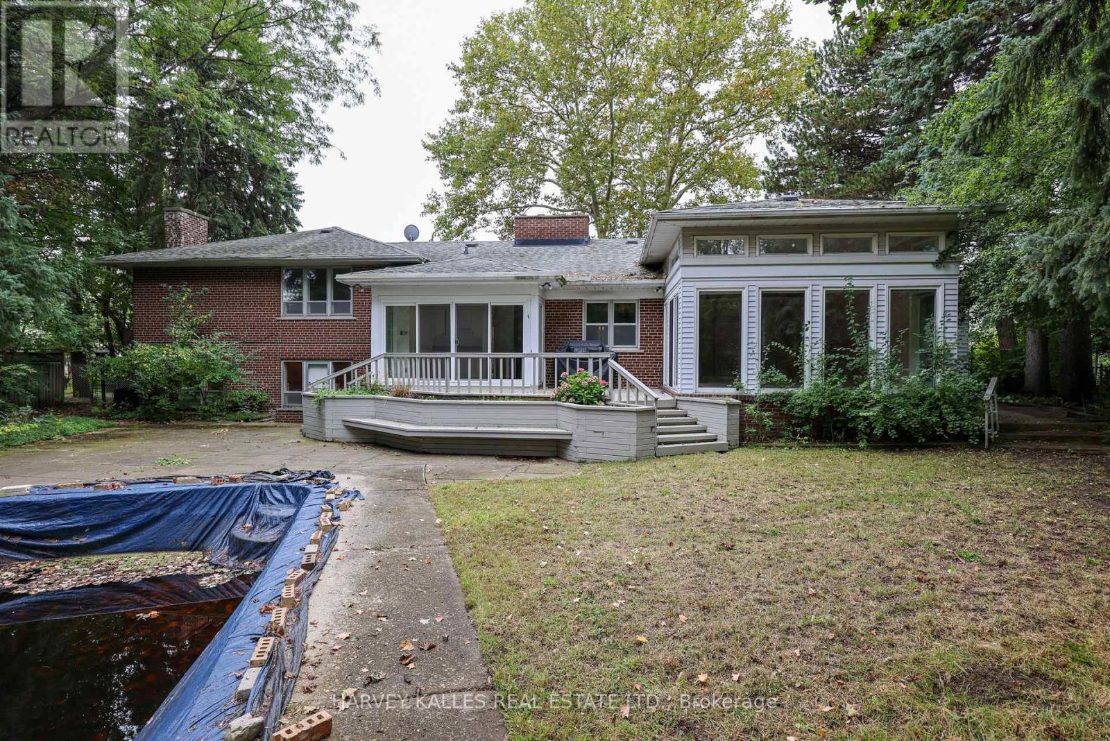 2 Colvestone Road, Toronto, Ontario M2L 1X3 - Photo 7 - C13847790