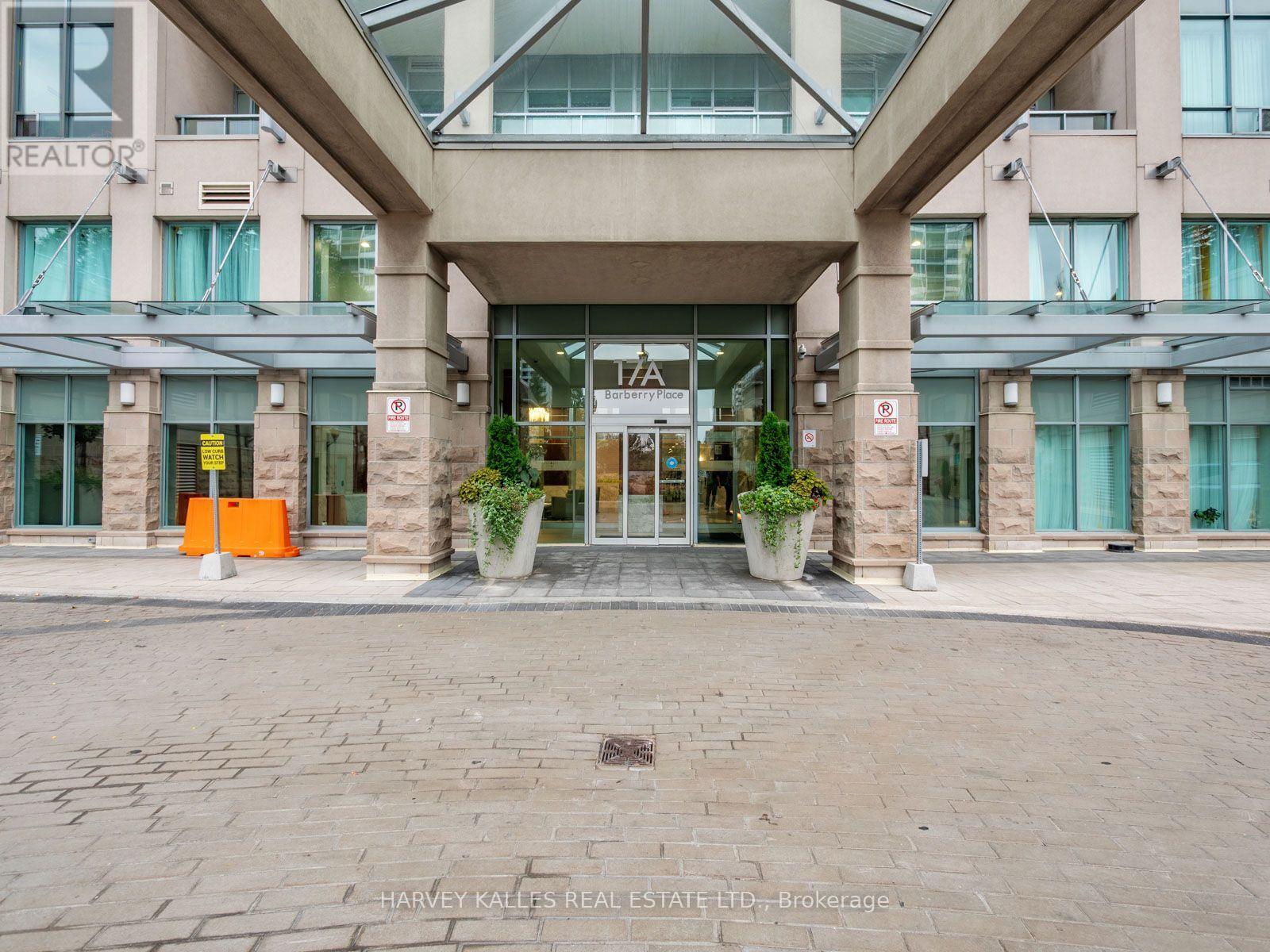 1814 - 17 Barberry Place, Toronto, Ontario M2K 3E2 - Photo 3 - C13848042