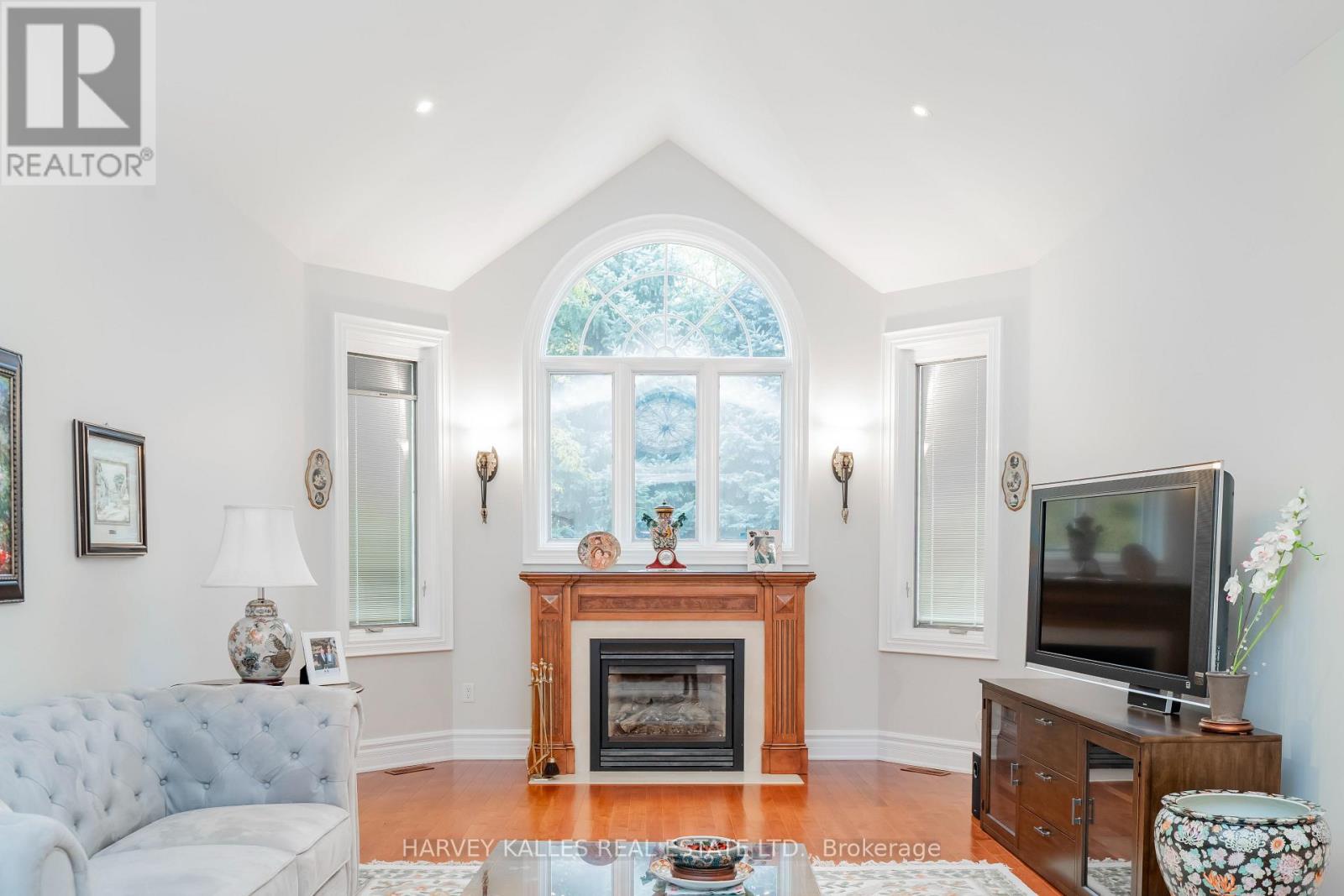 2370 Hammond Road, Mississauga, Ontario L5K 1T2 - Photo 23 - W13848130