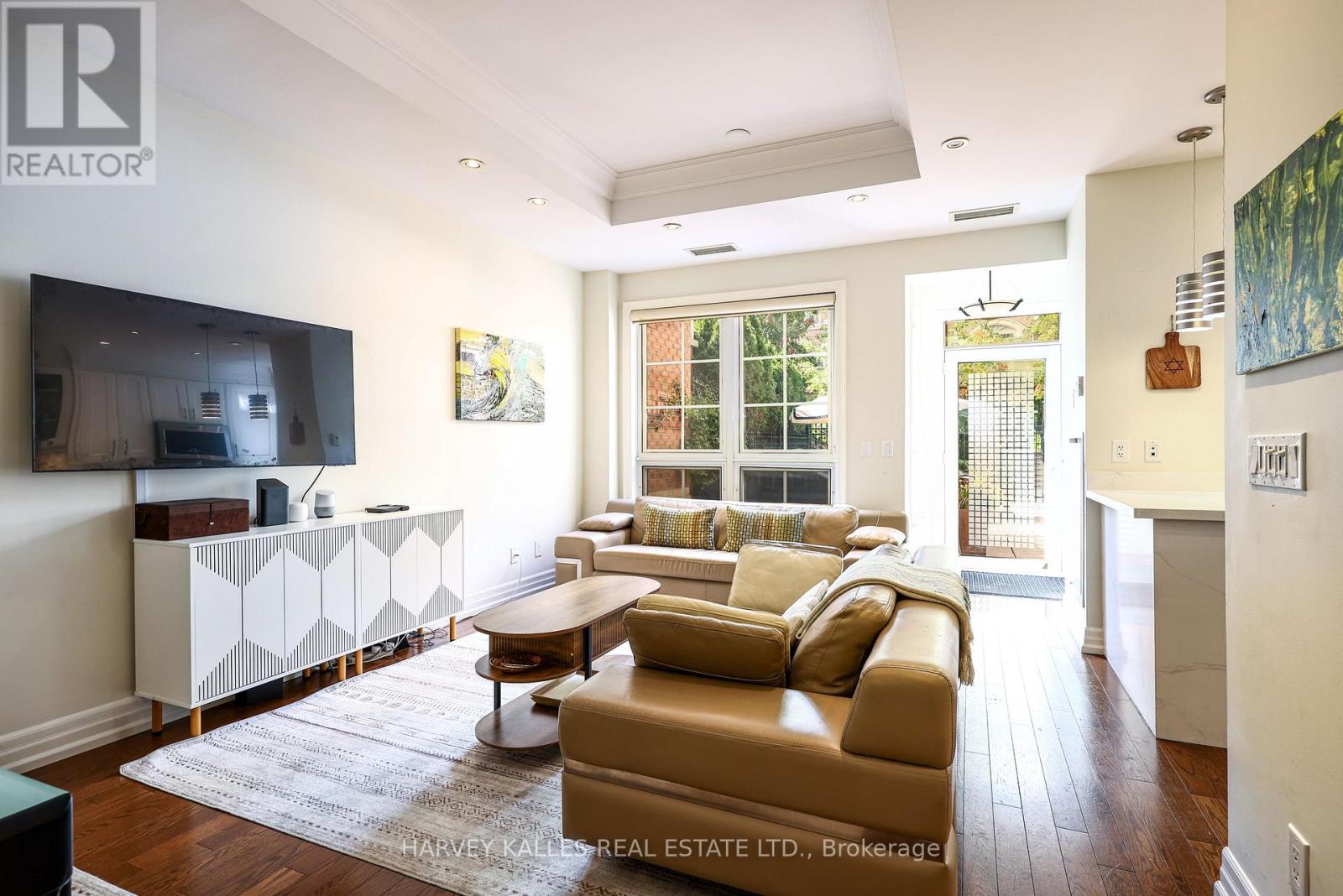 Th9 - 21 Burkebrook Place, Toronto, Ontario M4G 0A2 - Photo 14 - C13849062