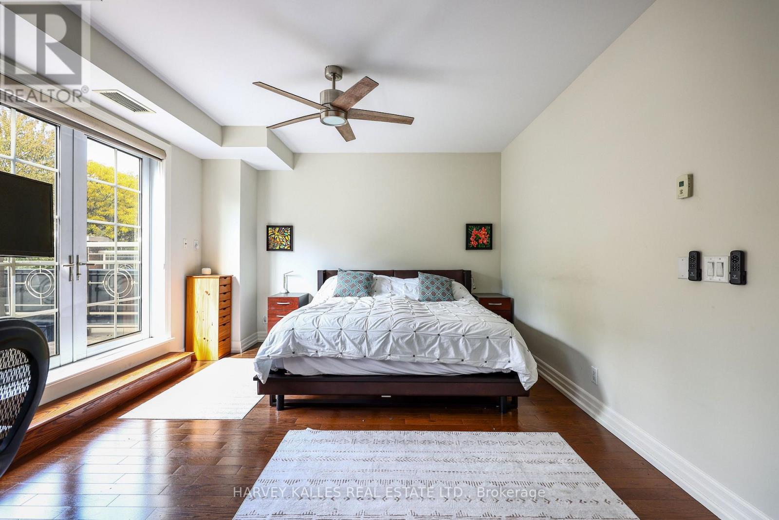 Th9 - 21 Burkebrook Place, Toronto, Ontario M4G 0A2 - Photo 22 - C13849062