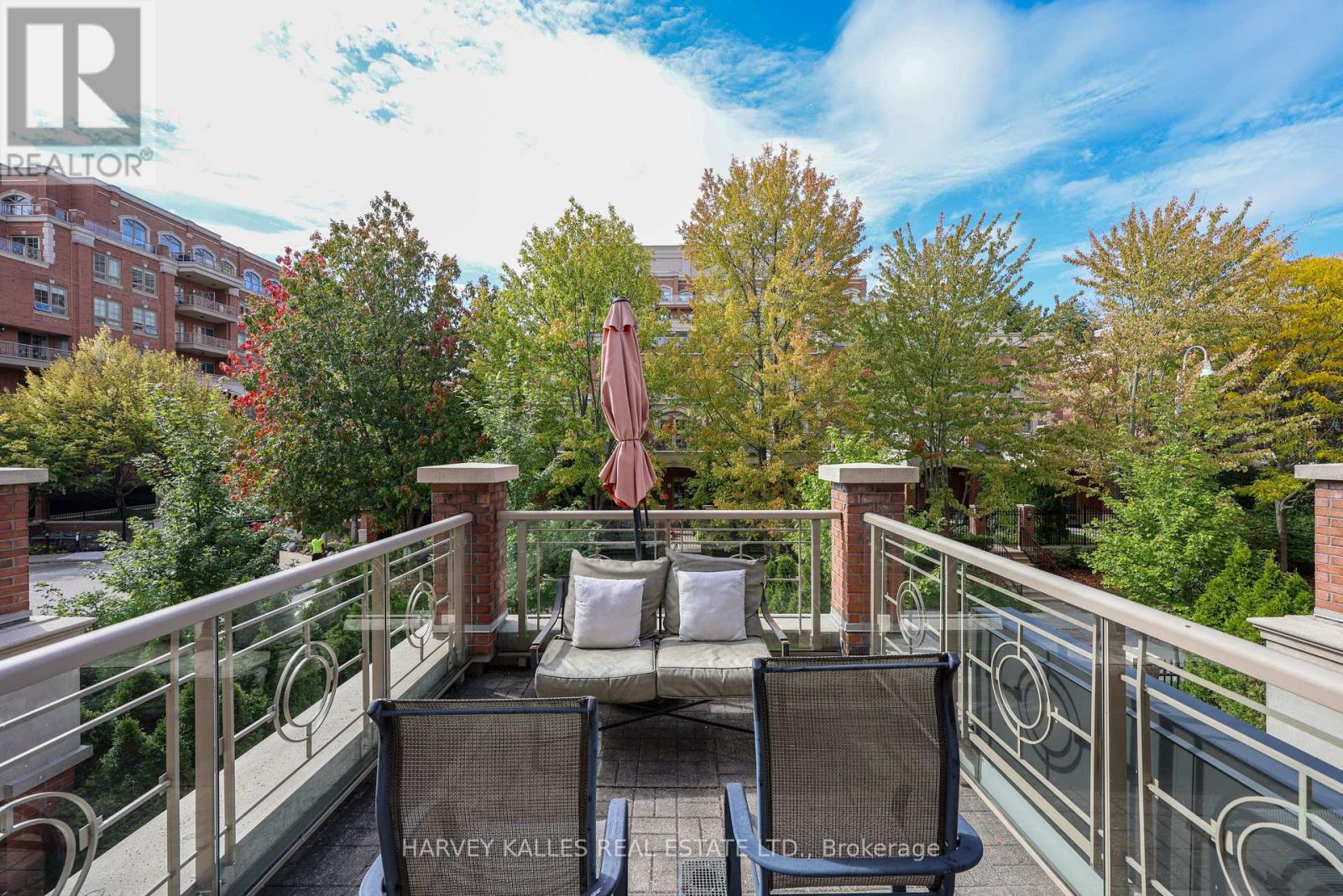 Th9 - 21 Burkebrook Place, Toronto, Ontario M4G 0A2 - Photo 26 - C13849062