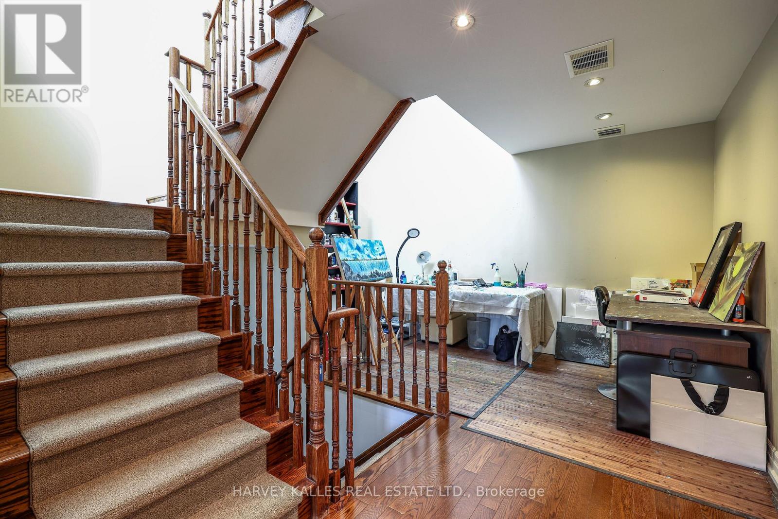 Th9 - 21 Burkebrook Place, Toronto, Ontario M4G 0A2 - Photo 31 - C13849062