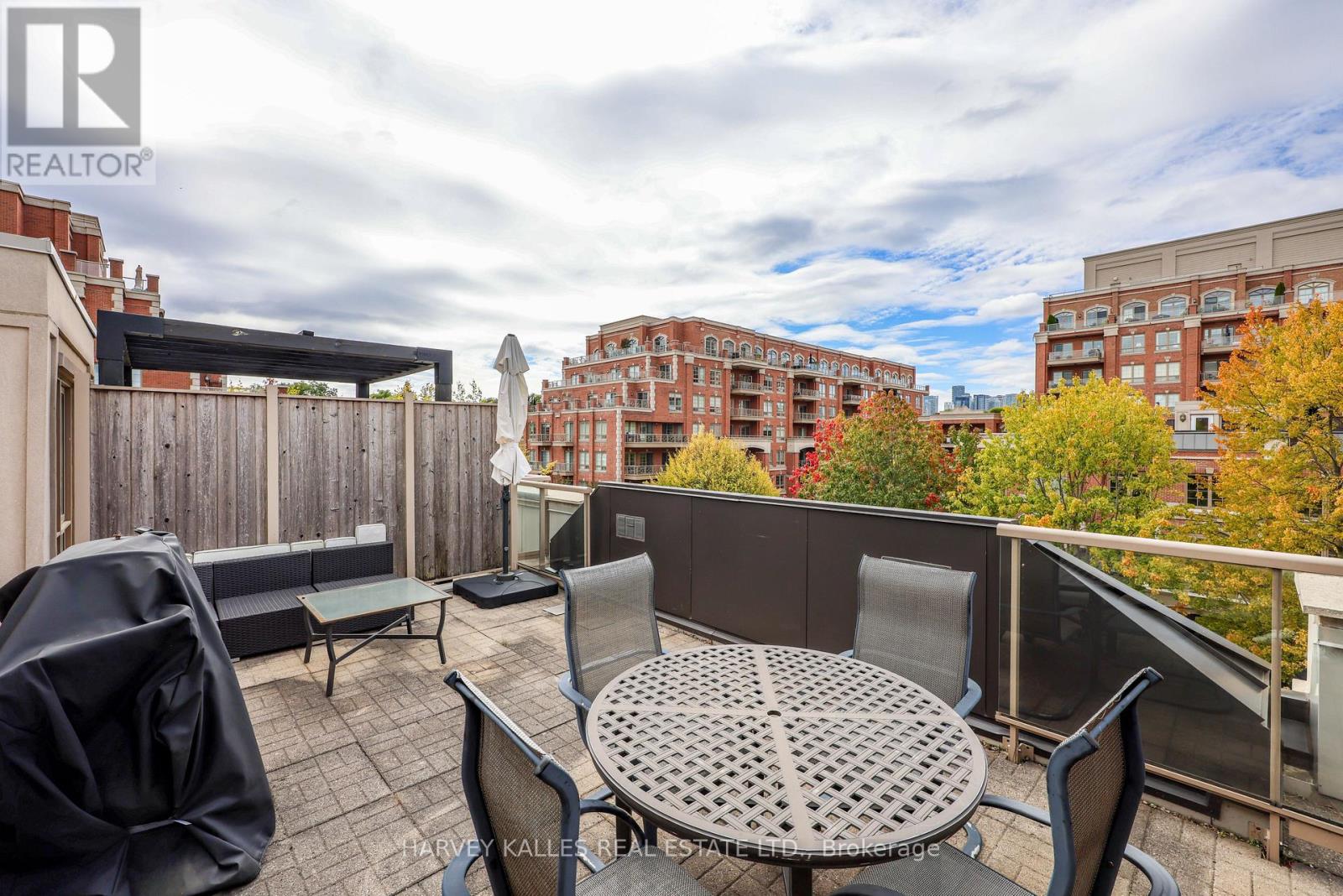 Th9 - 21 Burkebrook Place, Toronto, Ontario M4G 0A2 - Photo 37 - C13849062